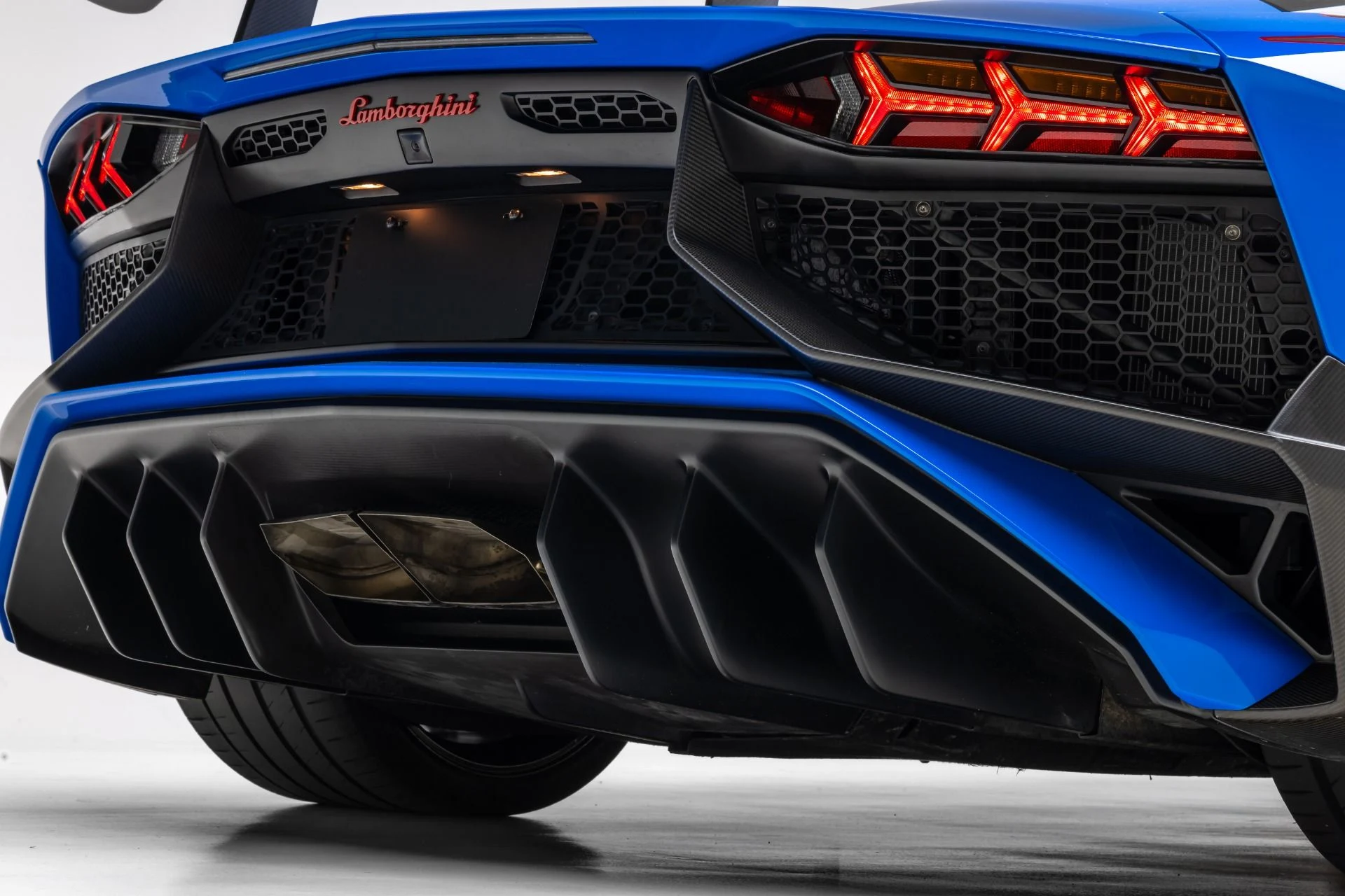 mph071_4010769866_7478_p72_l_1d17e69d4c