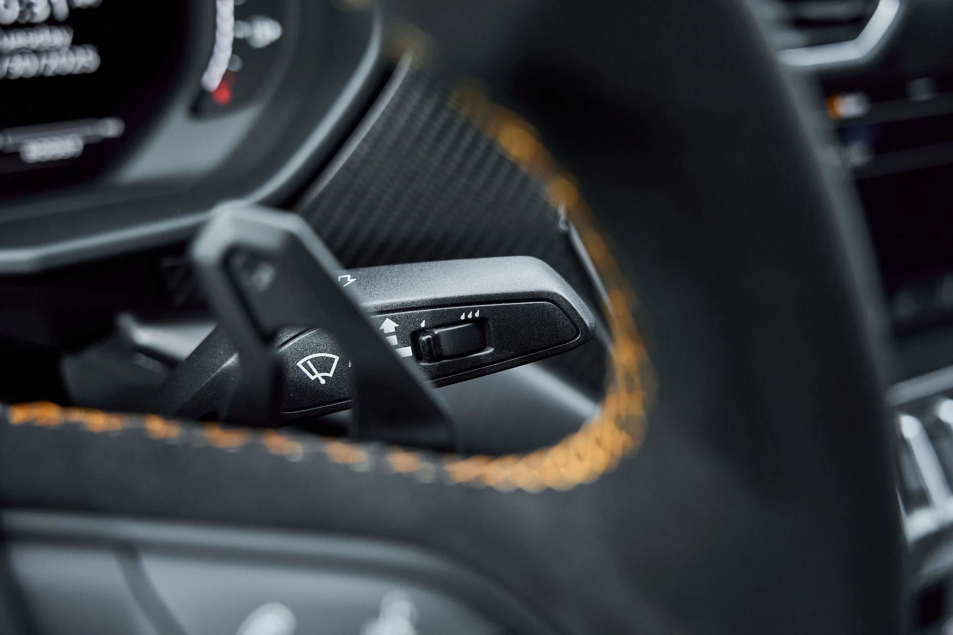 mph071_4047837176_Used_2024_Lamborghini_Urus_Performante_1768001222_6430462c90