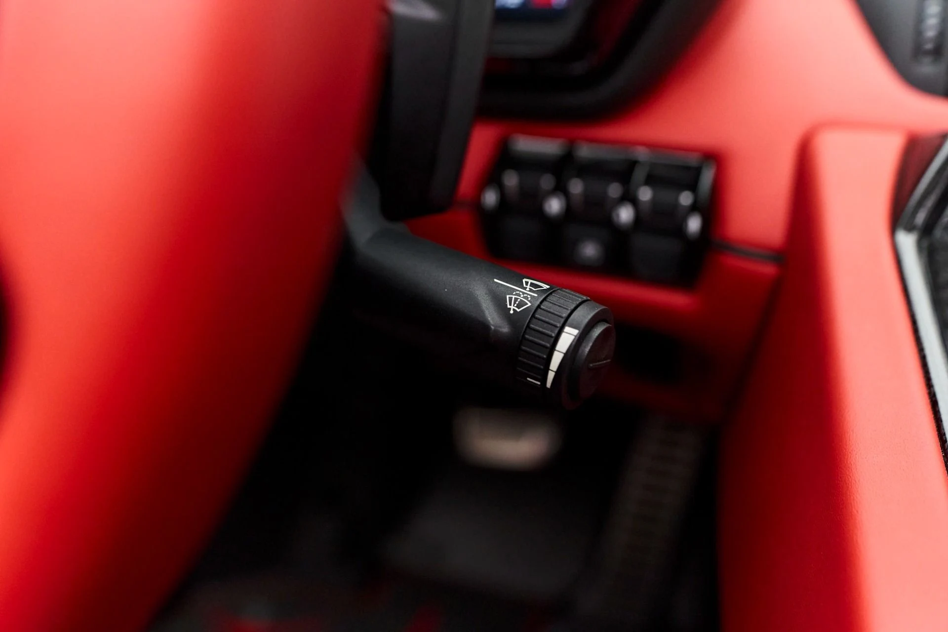 mph071_407230811_Used_2021_Lamborghini_Aventador_SVJ_Base_1722739728_c5b5d6fa5e