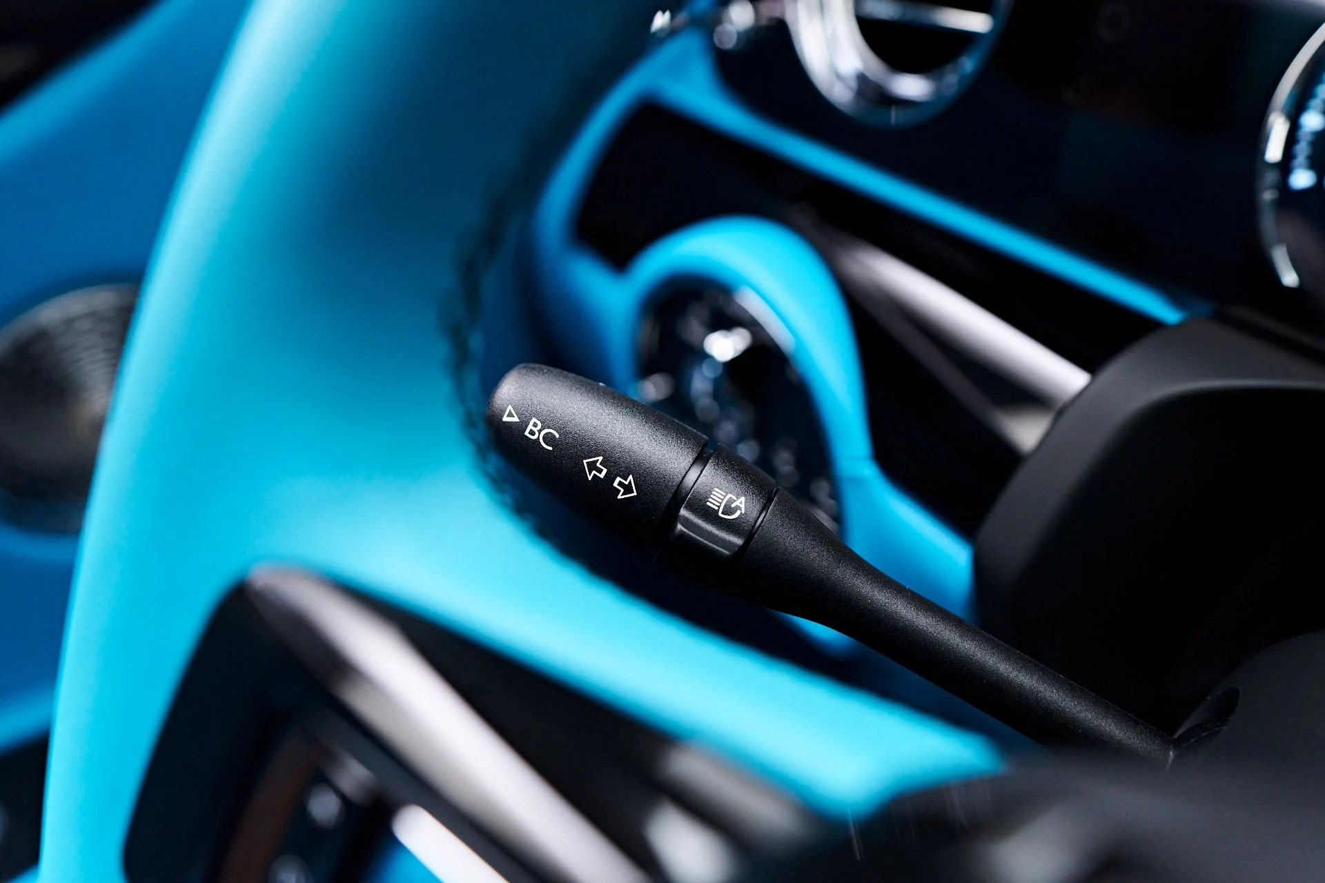 mph071_407877516_Used_2024_Rolls_Royce_Ghost_Base_1755131984_c301e489f0