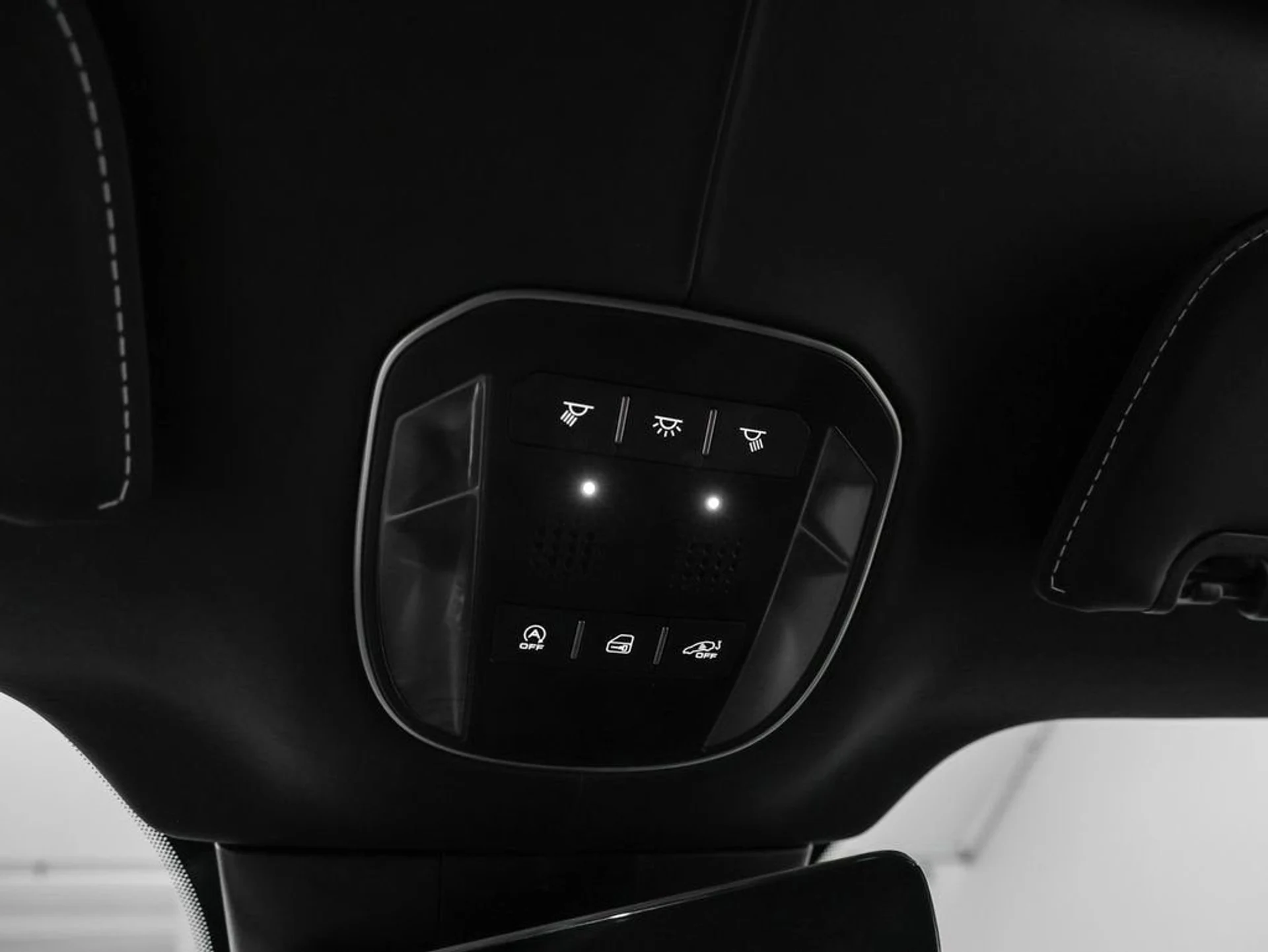 mph071_411595345_72_5c3ce91dc8