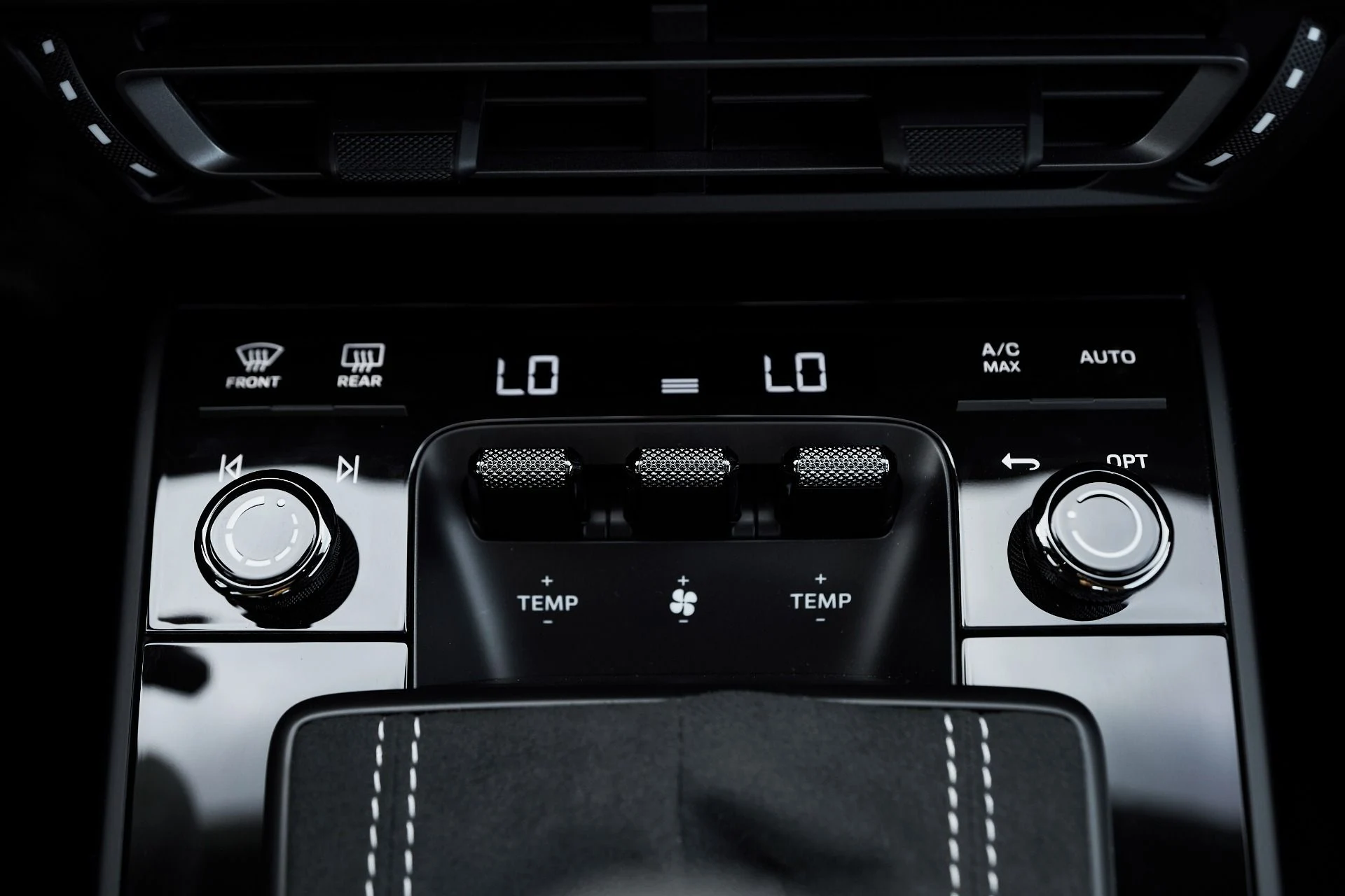 mph071_4222989981_Used_2025_Porsche_911_GT_3_RS_1762914543_091dac667b