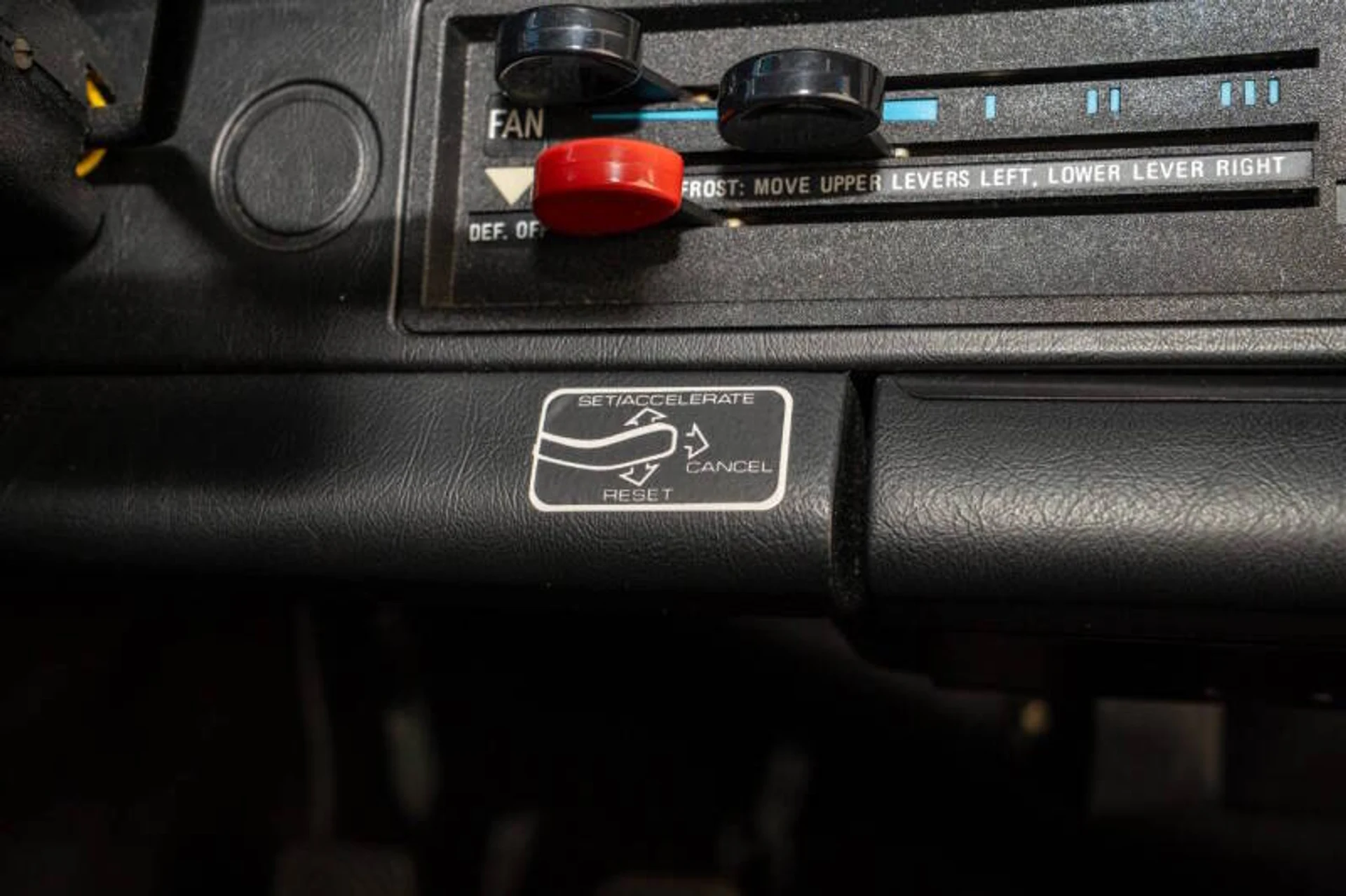 mph071_426317516_1985_porsche_911_carrera_2dr_coupe_7b8016b195
