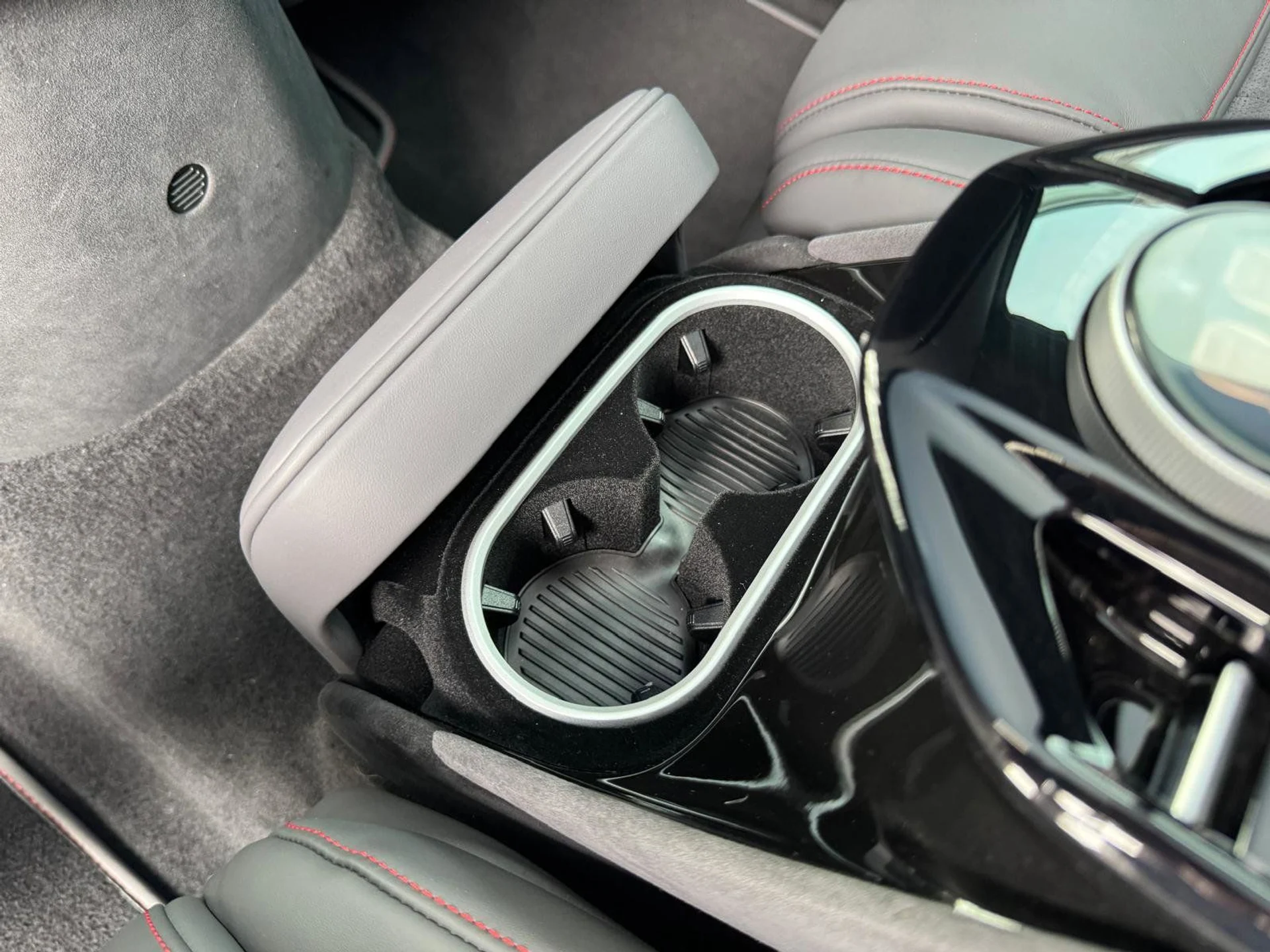 mph071_4272259724_bca6dc8666174e4bb38ac60b5c448600_aef5fa4ce4