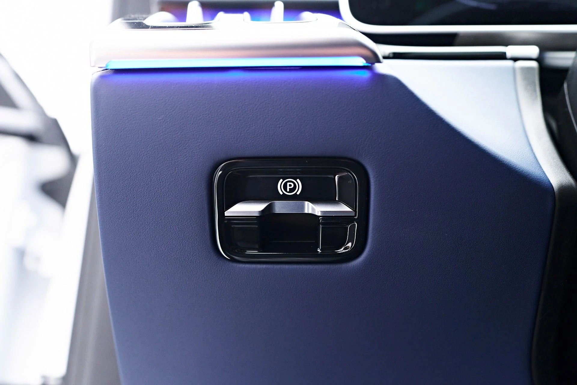 mph071_458972723_Used_2024_Mercedes_Benz_S_Class_Maybach_S_680_1749232025_329bb69c49