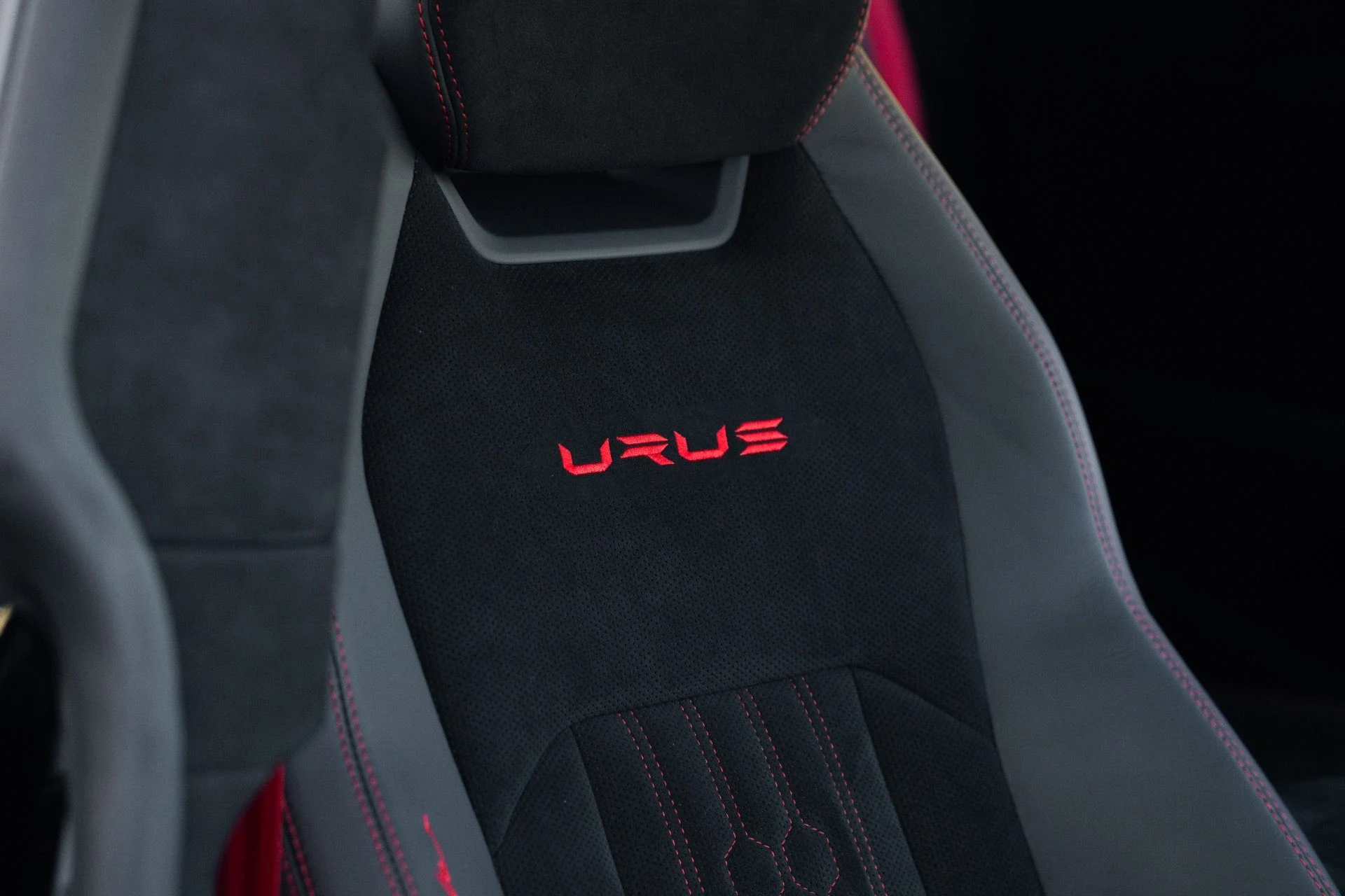 mph071_497275962_Used_2024_Lamborghini_Urus_Performante_1770940170_d6fd3a1286