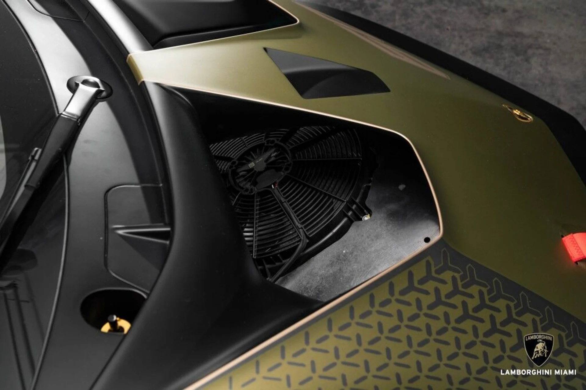 mph071_523301918_03875b4ac7c831b89a1d31b0d5f04039_e0959943d9