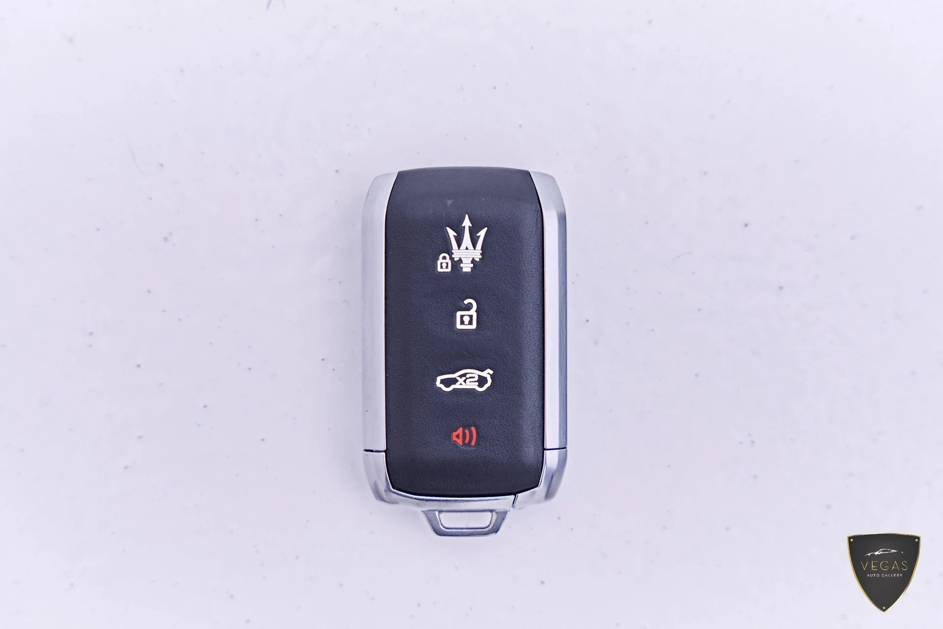 mph071_541764036_Used_2023_Maserati_MC_20_1782764022_6f74eda656