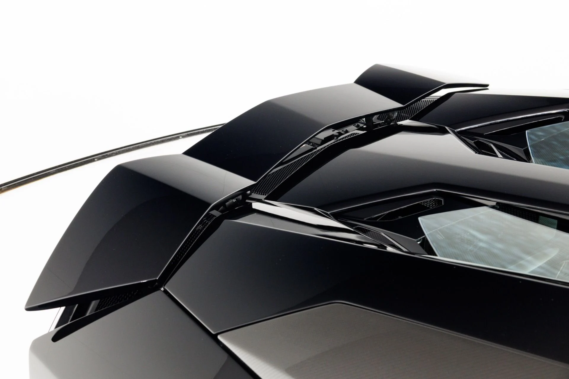 mph071_613899620_Used_2022_Lamborghini_Aventador_LP_780_4_Ultimae_Roadster_1793224005_0ed72c7e95