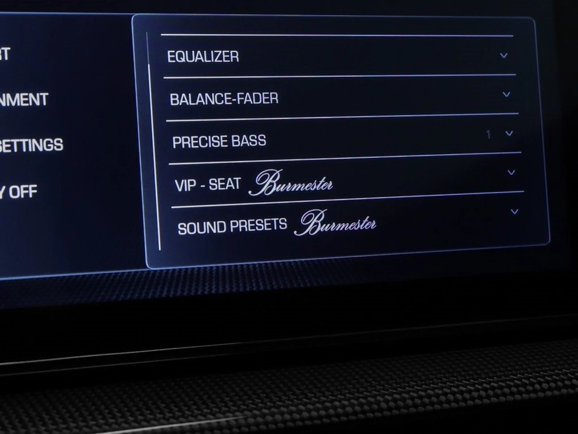 mph071_633701552_72_0527e58b75