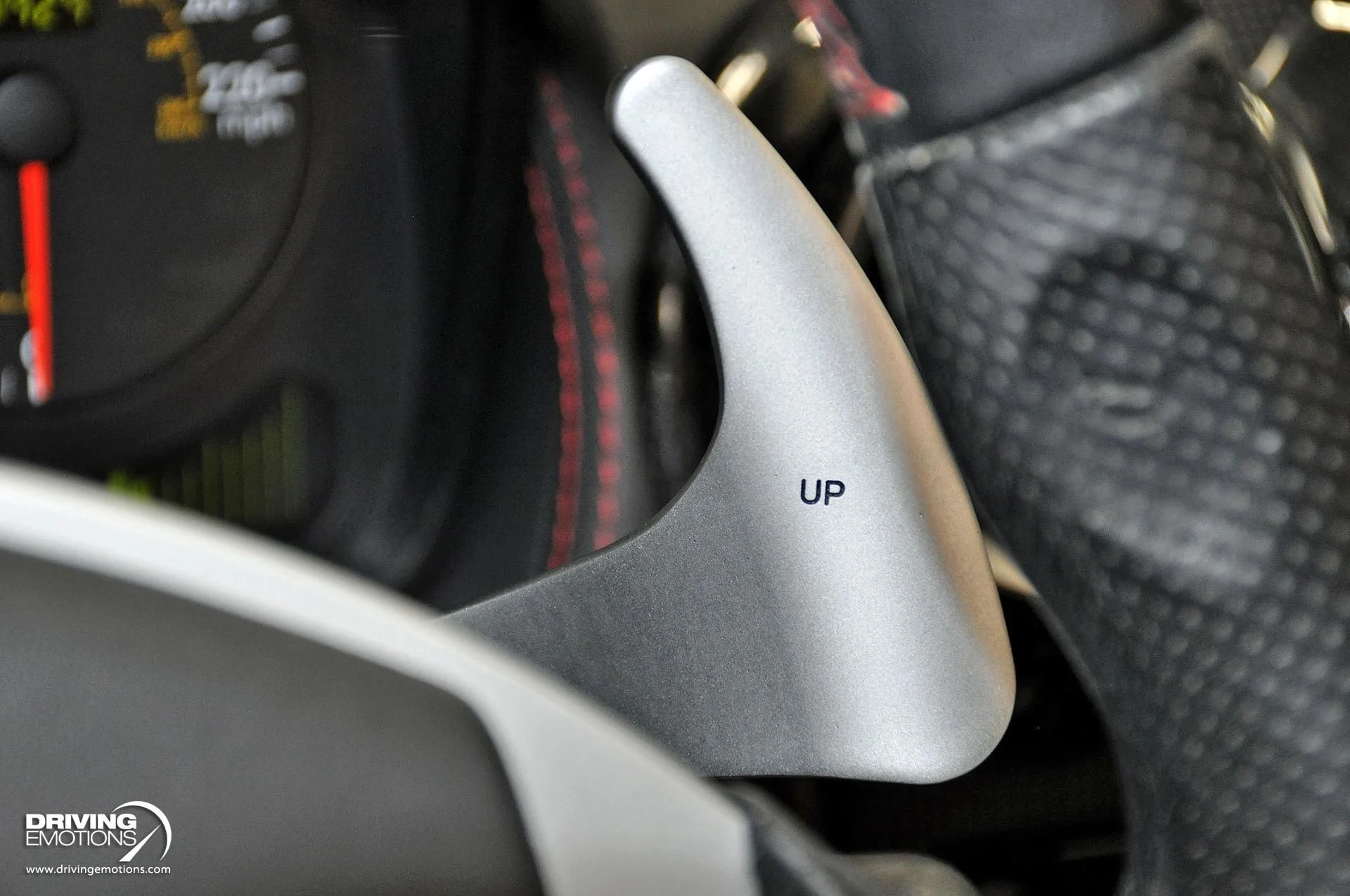 mph071_671720054_885_p72_l_8c47fc50a7