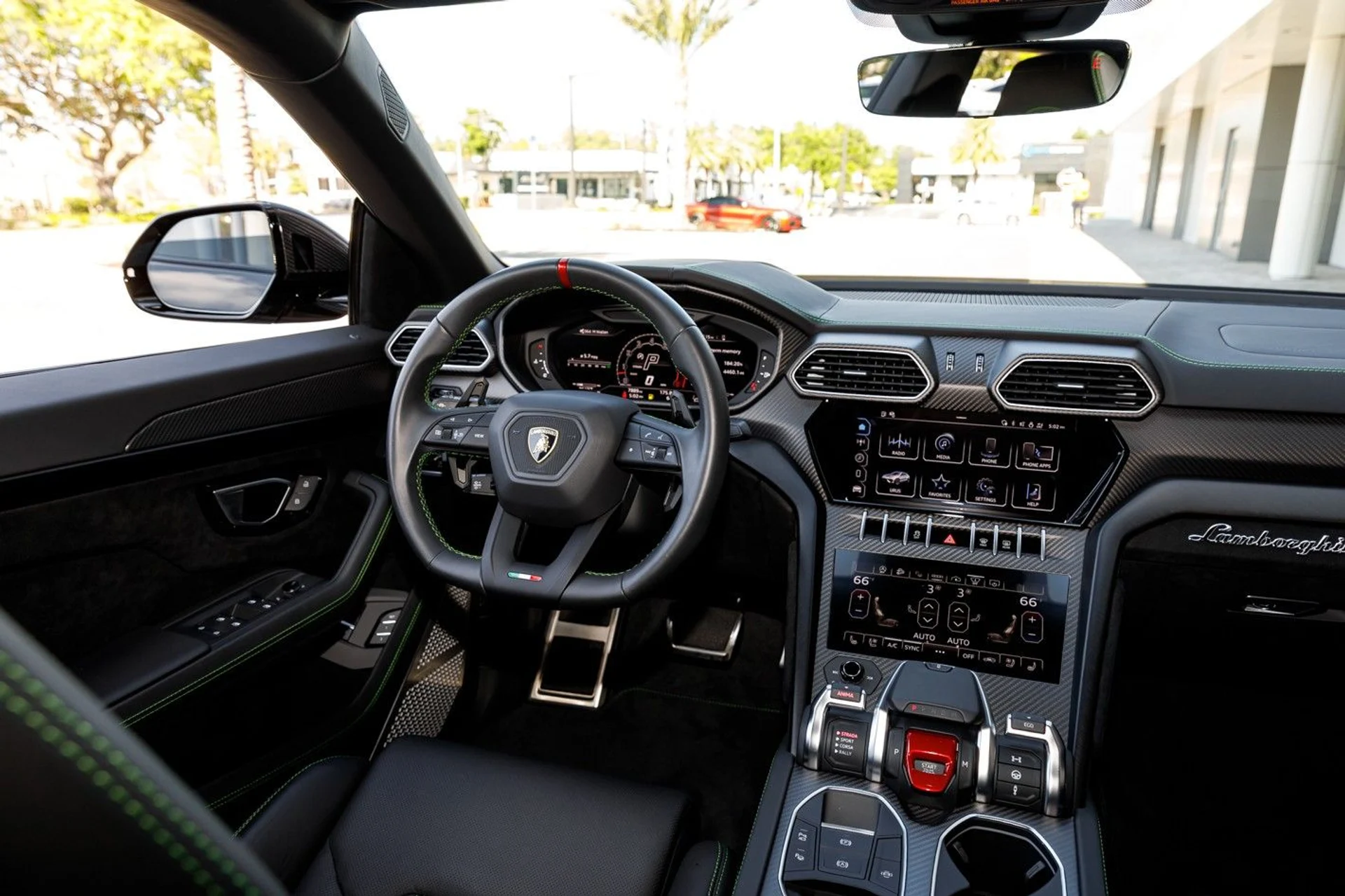 mph071_711539212_667_p73_l_4936458f31