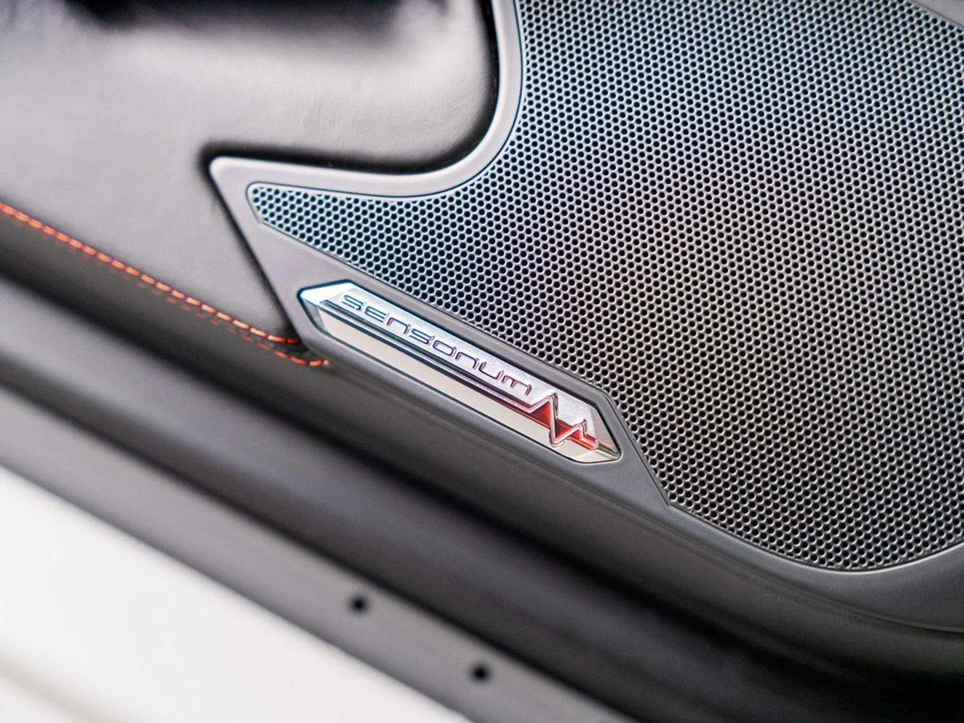 mph071_725813063_E4_Yx_KCE_xi6_H2zpj_V_Az_W0g7v8_g_b15f0a2623