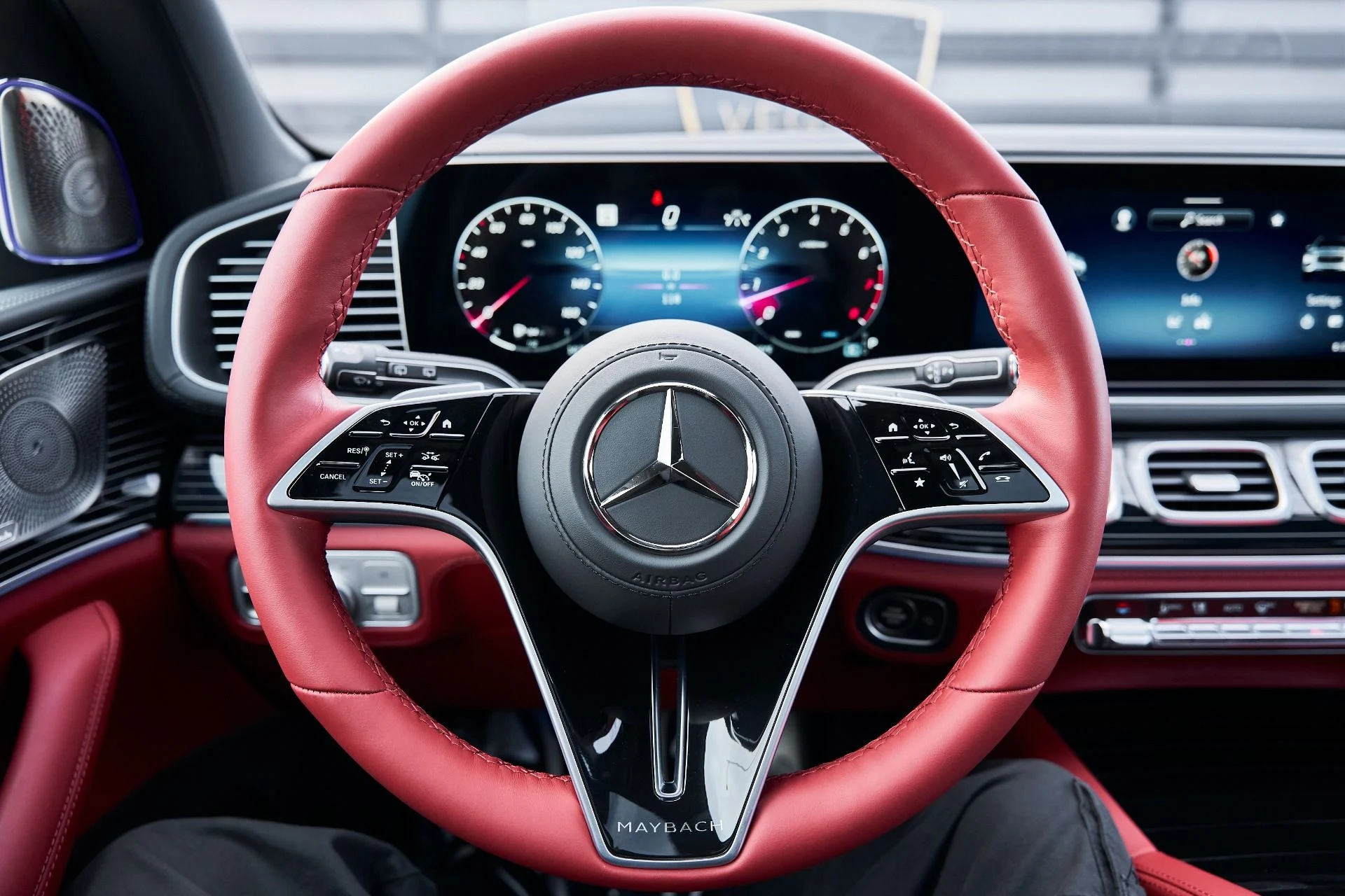 mph071_748093954_Used_2026_Mercedes_Benz_GLS_Maybach_GLS_600_1769136408_d9bb90261f