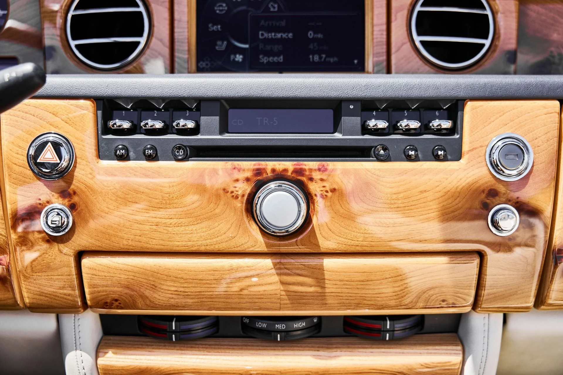 mph071_757584570_Used_2009_Rolls_Royce_Phantom_Drophead_Coupe_Base_1779209744_574c902d14