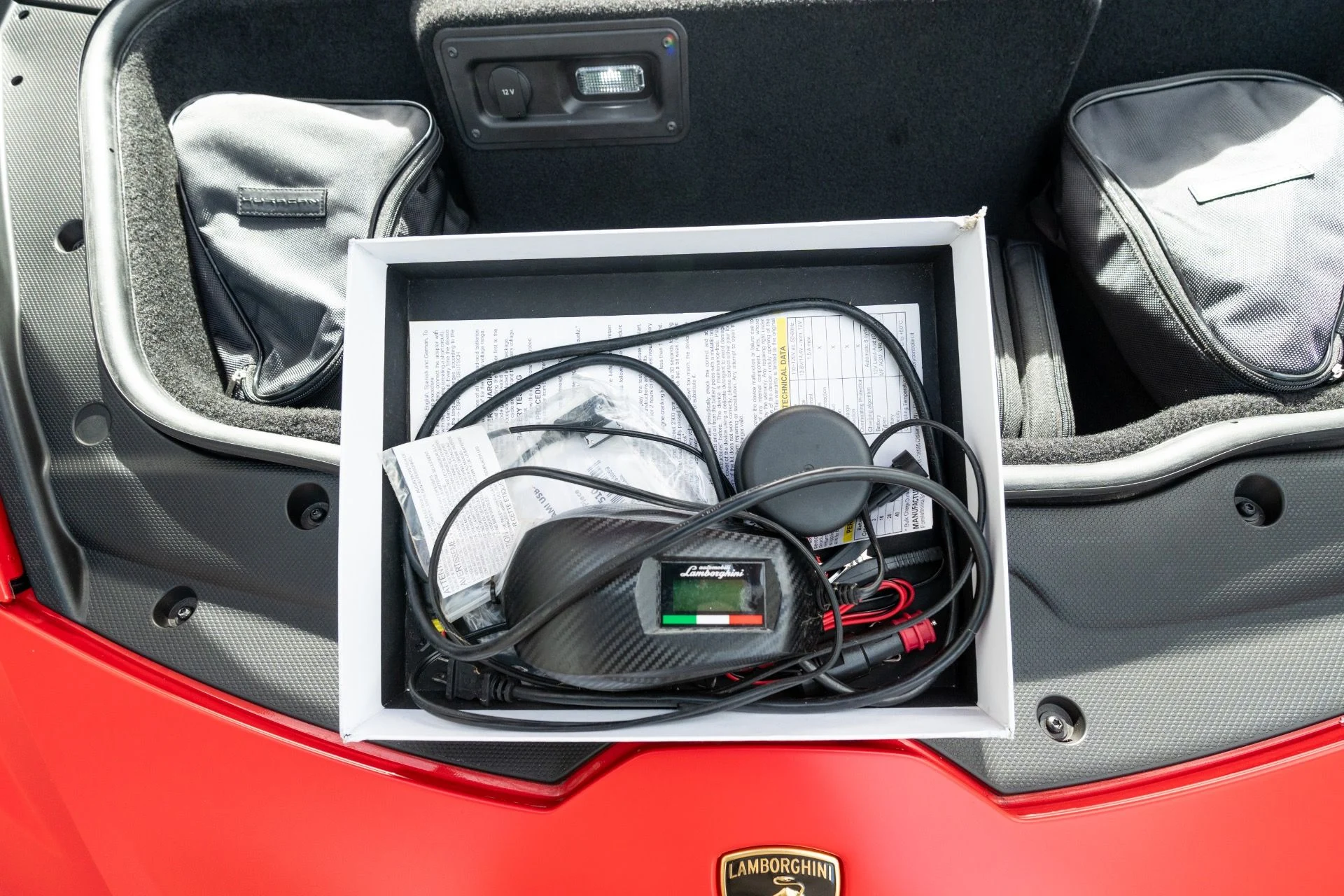 mph071_768912254_Used_2018_Lamborghini_Huracan_LP_580_2_Spyder_1766443618_e6c676c155