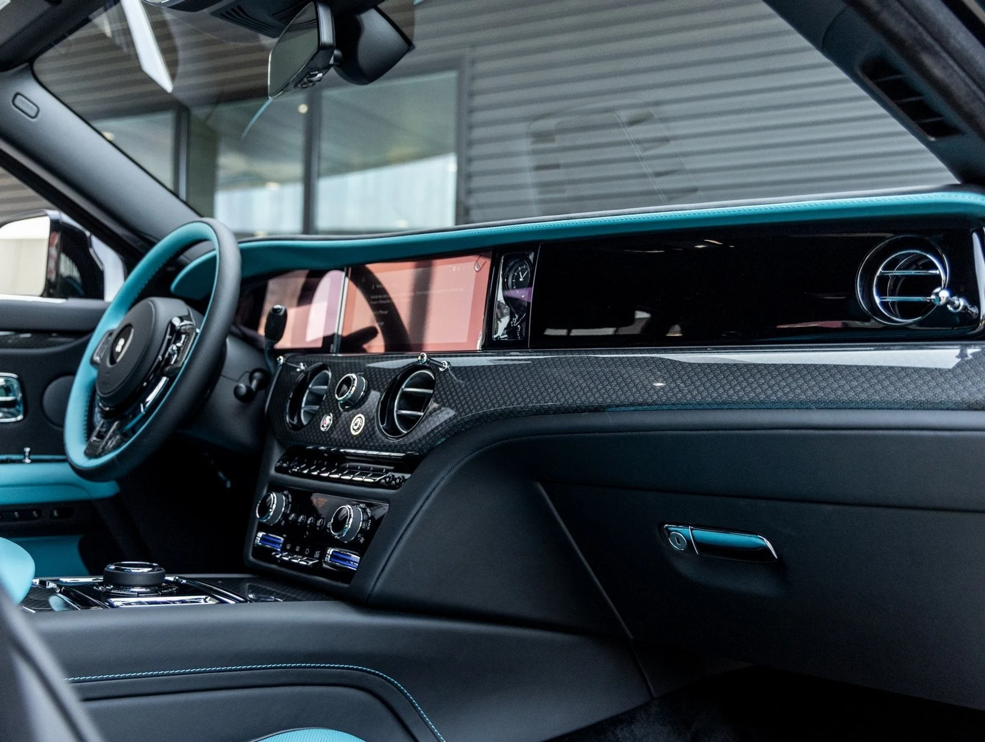 mph071_835568989_72_8e9d0c3194