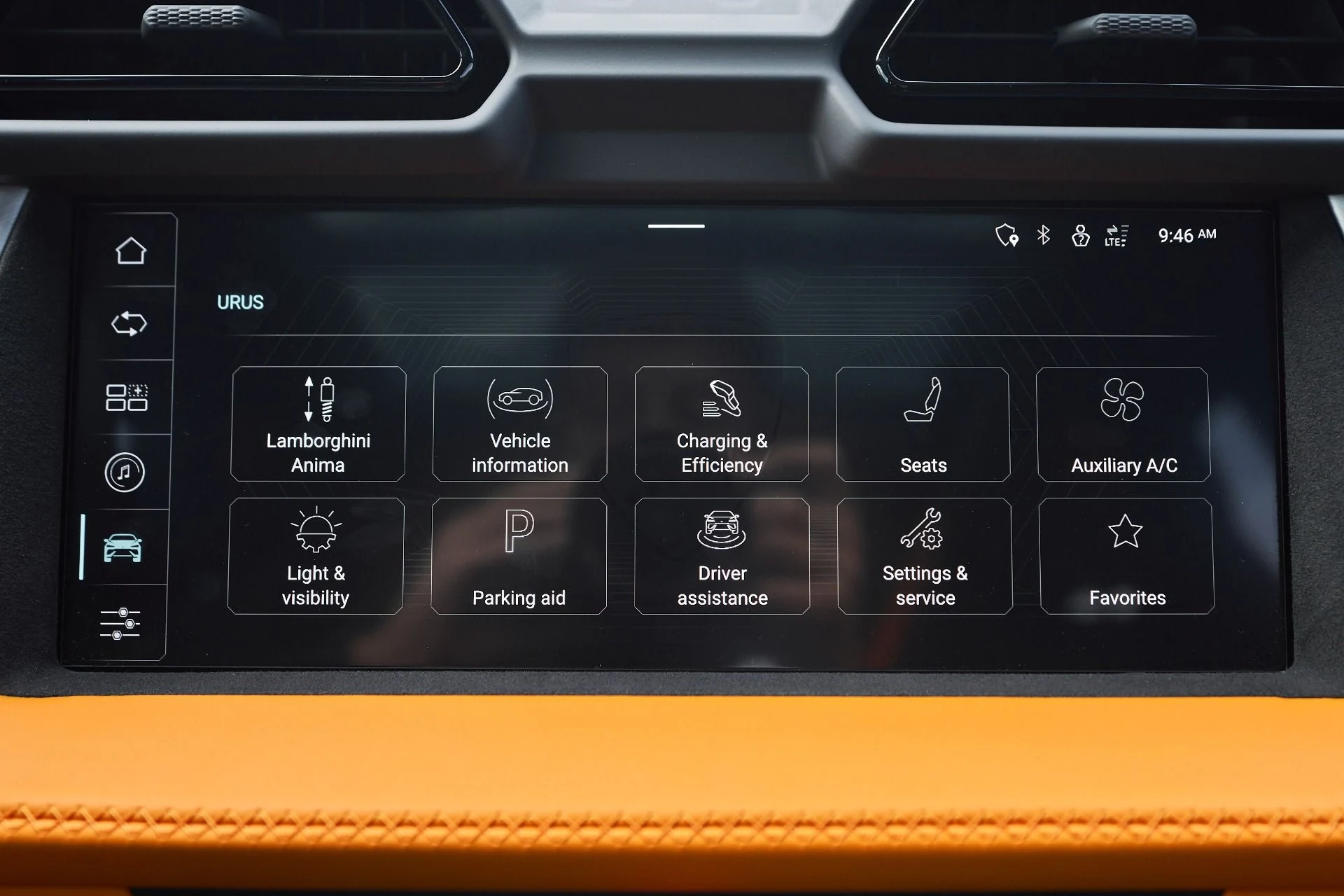 mph072_12741303_Used_2025_Lamborghini_Urus_SE_1763677109_bd8e0fd6ac