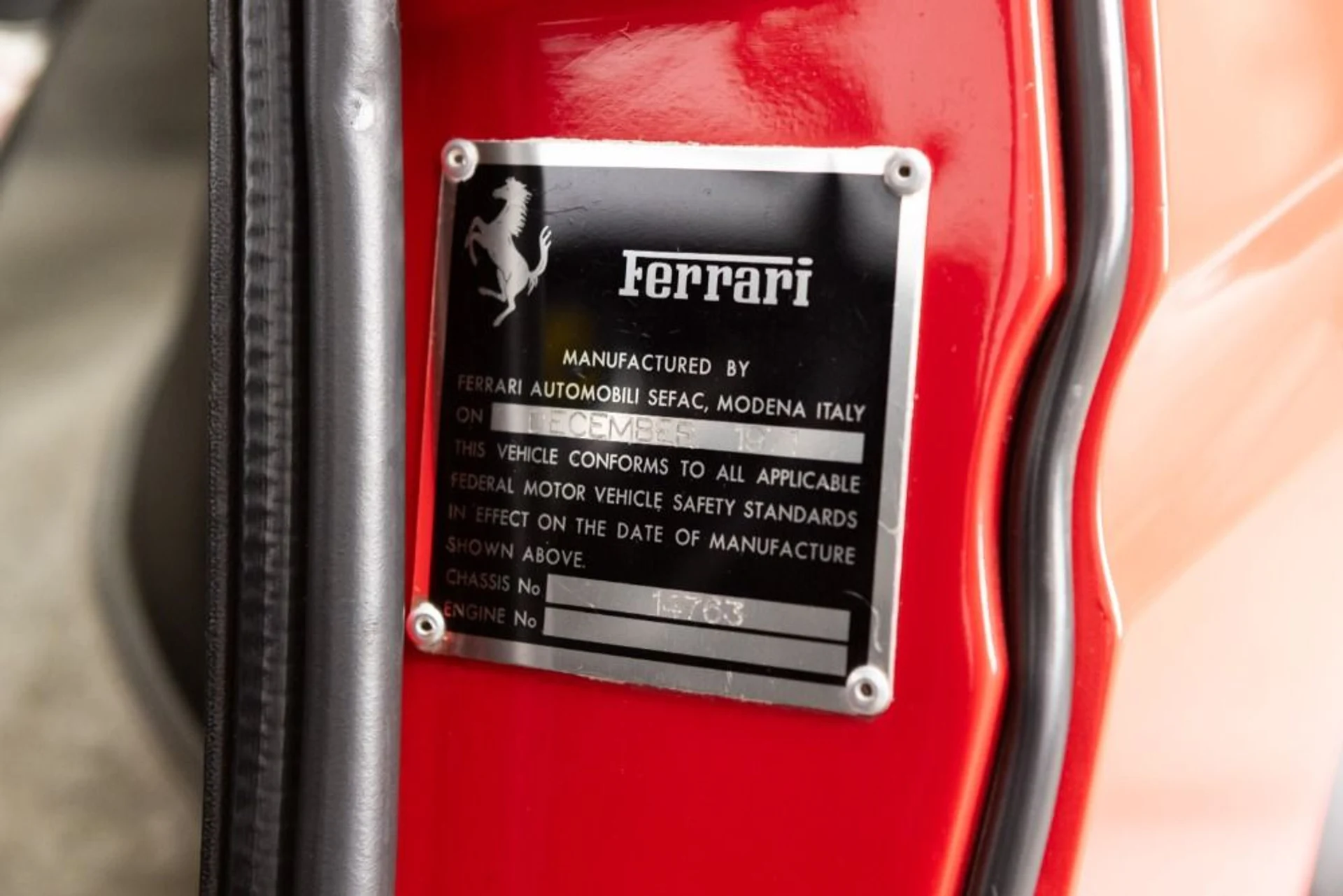 mph072_1309177692_Used_1971_Ferrari_365_GTB_4_78934f8f37