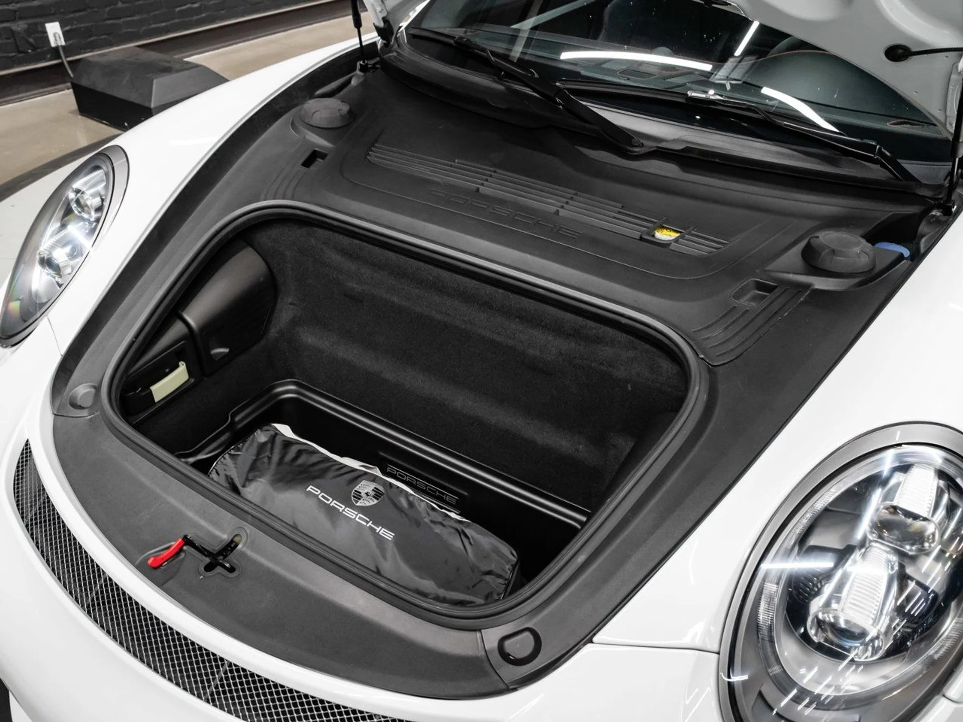 mph072_131917201_porsche_911_2015_e0542f8bce