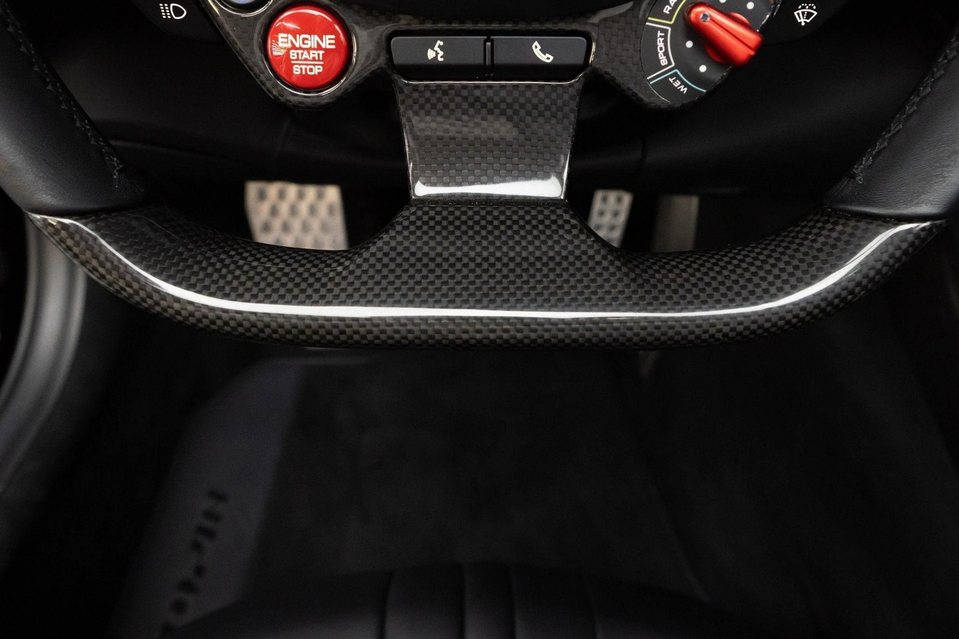 mph072_1322410101_Used_2021_Ferrari_812_GTS_1778853215_b85baeb4a0