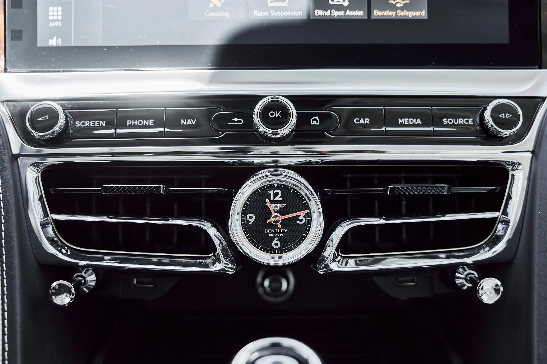 mph072_139391484_Used_2021_Bentley_Flying_Spur_V8_1780617218_ad13f97b42