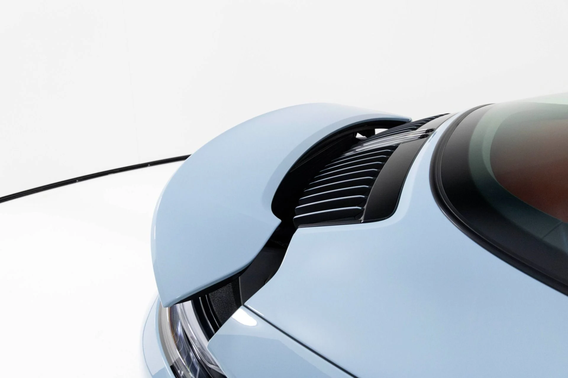 mph072_1445576484_Used_2023_Porsche_911_Targa_4_GTS_1762298469_72749d71c8