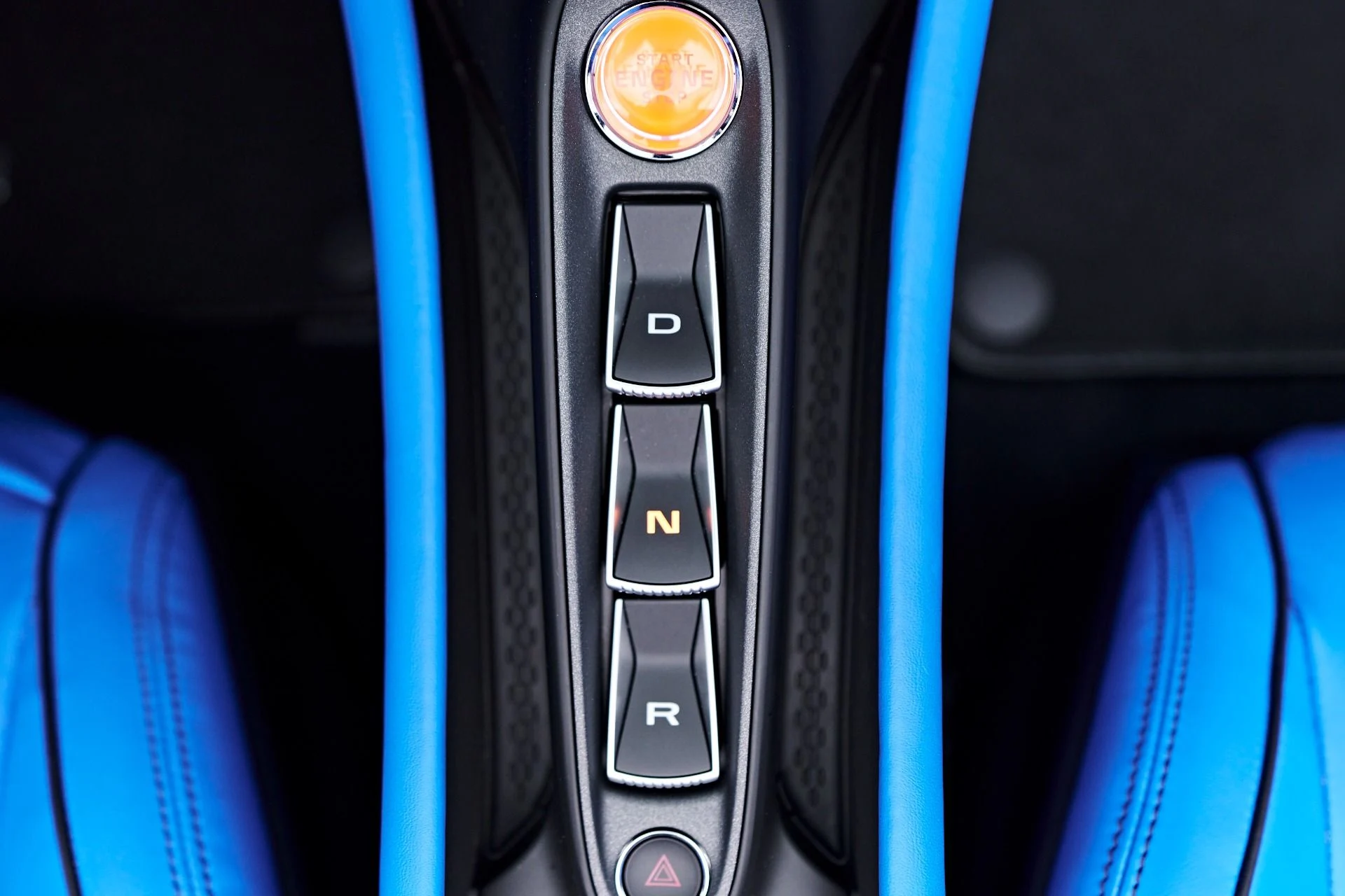mph072_1449230620_Used_2025_Mc_Laren_Artura_Tech_Lux_1755283119_2e89d4d2ec