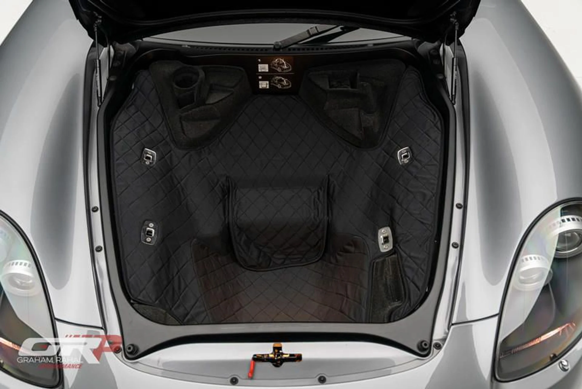 mph072_1485710029_CCE_8743_C_5238_4_FF_5_A3_EB_323_D18_A42_AAE_92ede8844b