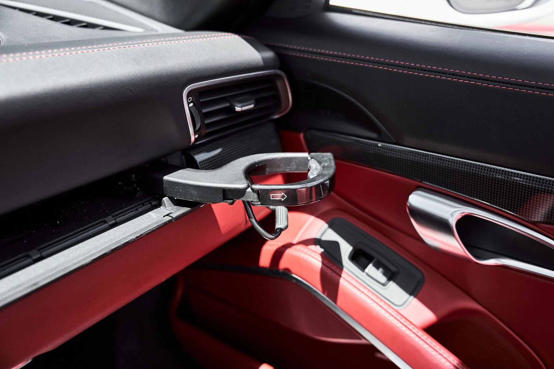 mph072_1525123561_Used_2019_Porsche_911_Turbo_S_1781225503_8e9aba8332