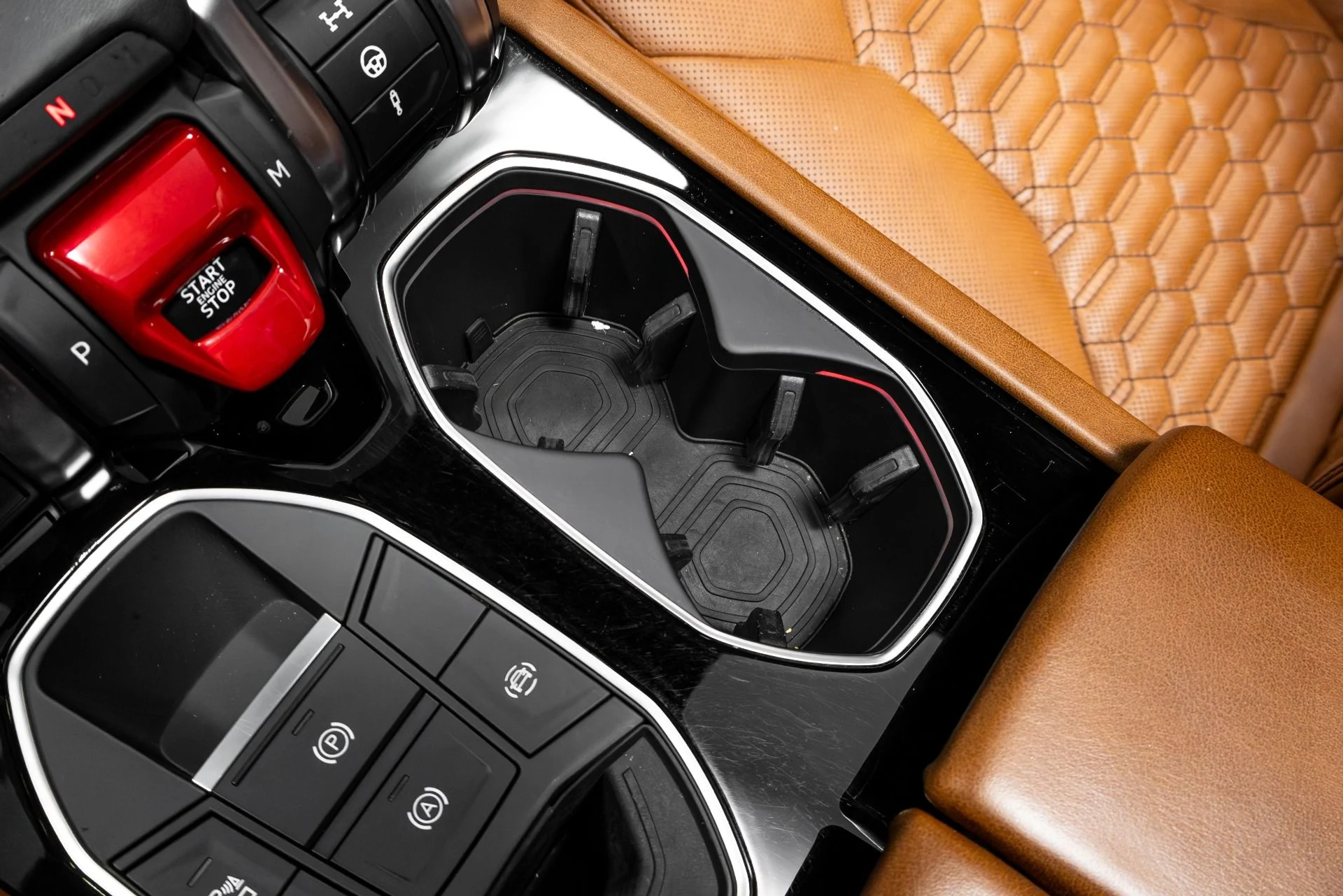 mph072_153269705_Used_2019_Lamborghini_Urus_1772123275_7f9ccad167