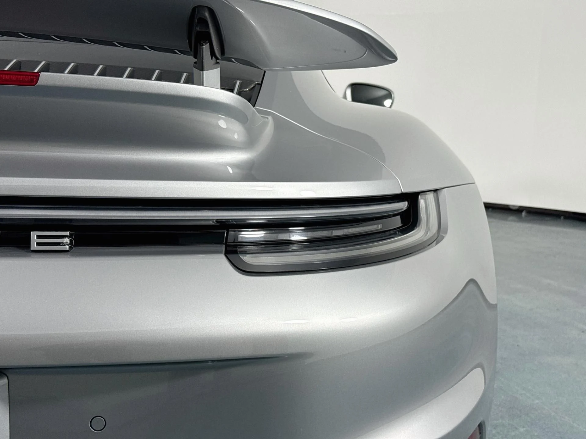 mph072_1595680837_Used_2023_Porsche_911_Turbo_S_1791837378_e374170370