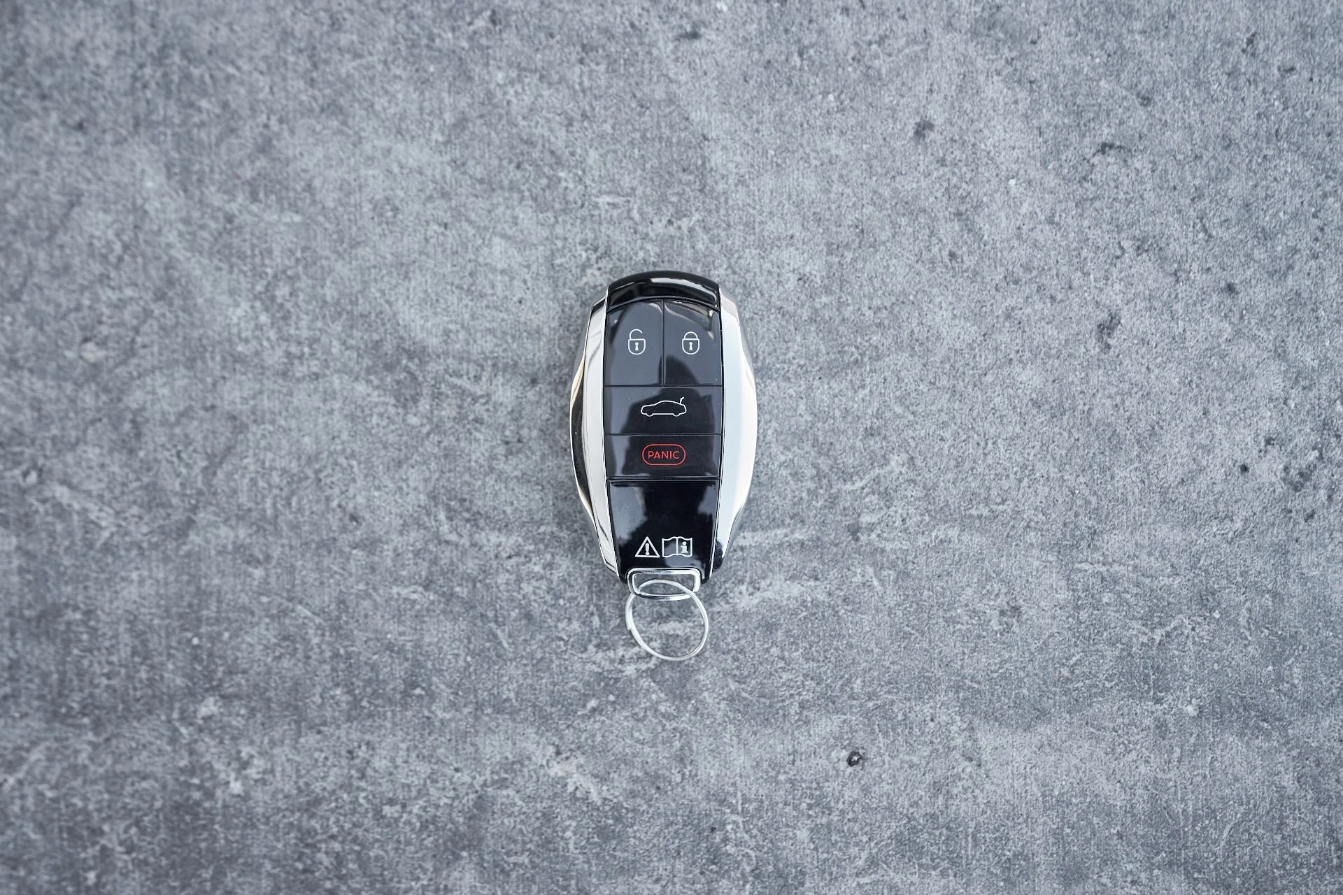 mph072_1609301308_Used_2024_Bentley_Flying_Spur_S_1761779985_36e250797c