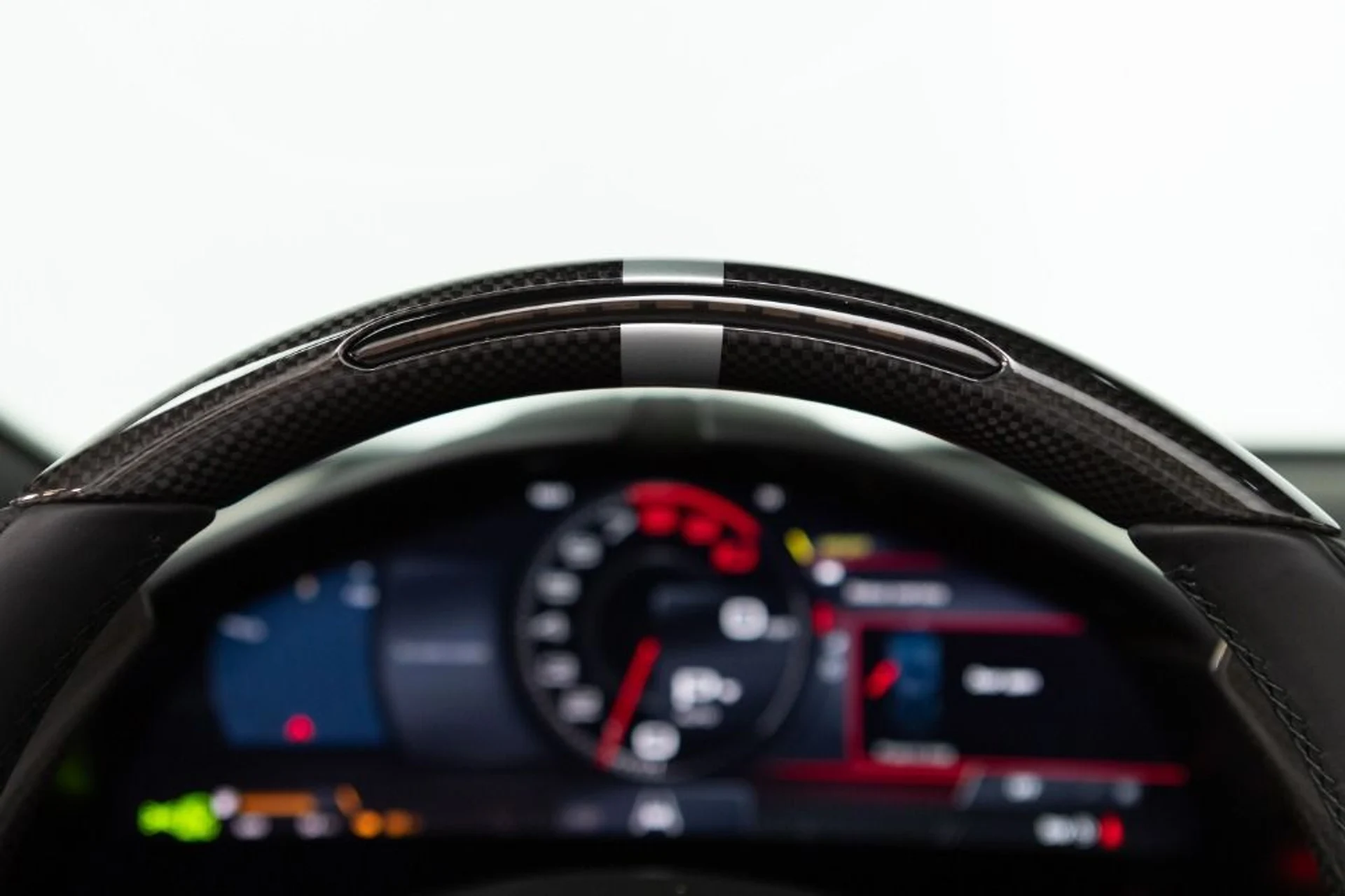 mph072_1682289822_Used_2024_Ferrari_Roma_Spider_7fc24dd3d2