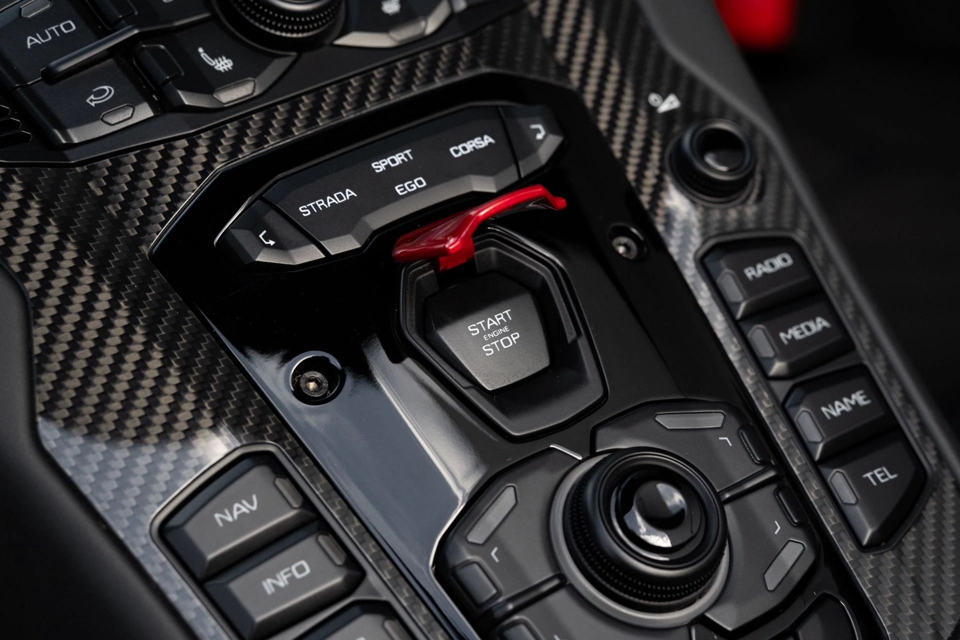 mph072_1777225771_Used_2020_Lamborghini_Aventador_LP_770_4_SVJ_Roadster_1766609736_feb929f5f9