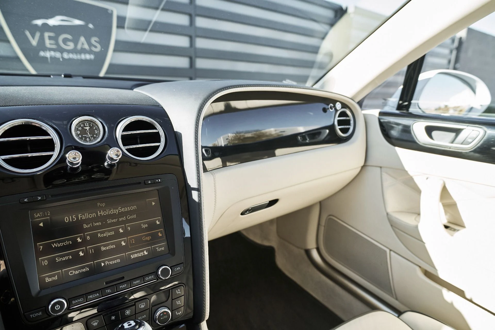 mph072_1826971194_Used_2012_Bentley_Continental_Flying_Spur_1765853899_92c67bd8e6