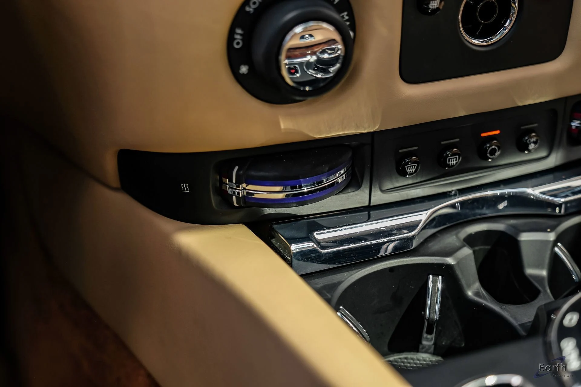 mph072_1993998123_990f7182b735e61d83fc544624b1507cx_4a130e3f5a