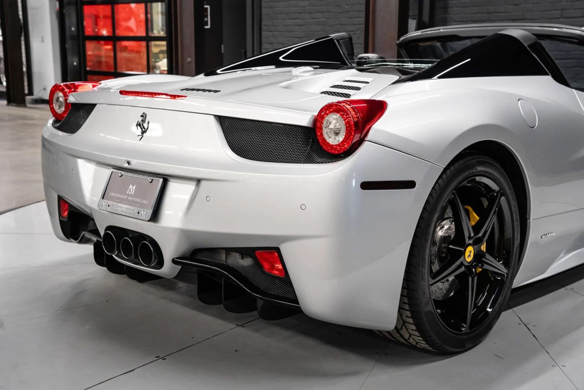 mph072_2031759791_ferrari_458_italia_2013_13f3e9b2bd