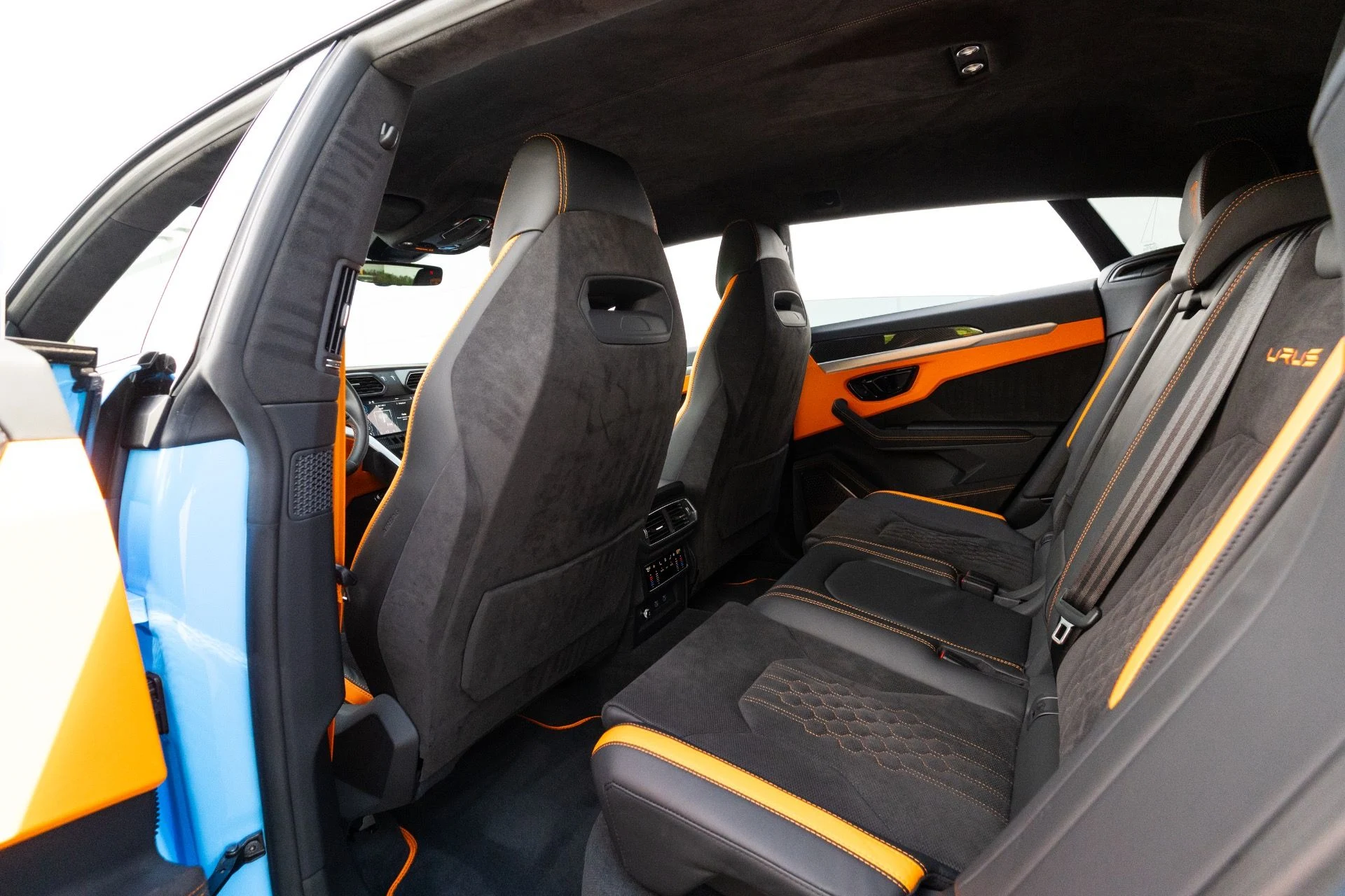 mph072_2031760651_Used_2024_Lamborghini_Urus_S_1773951175_d8e8f02ca0