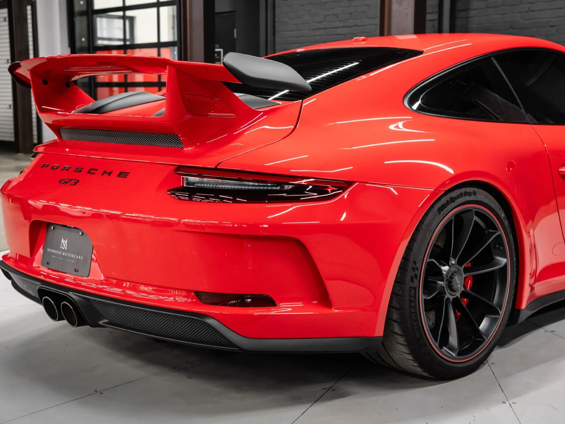 mph072_209137502_porsche_911_2018_c2c152c56d