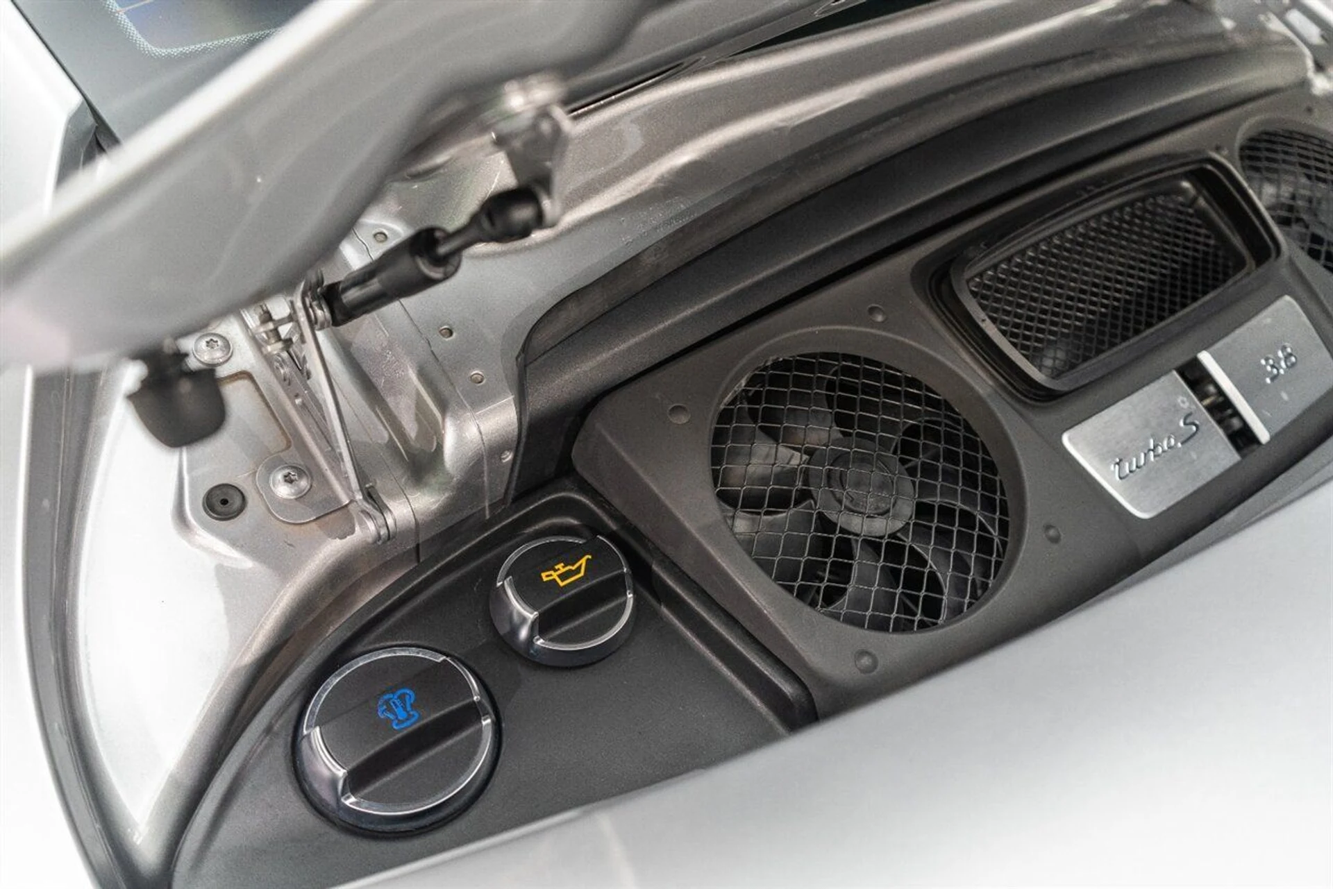 mph072_2108842442_29c4b21ca9_1280_f0f5775468