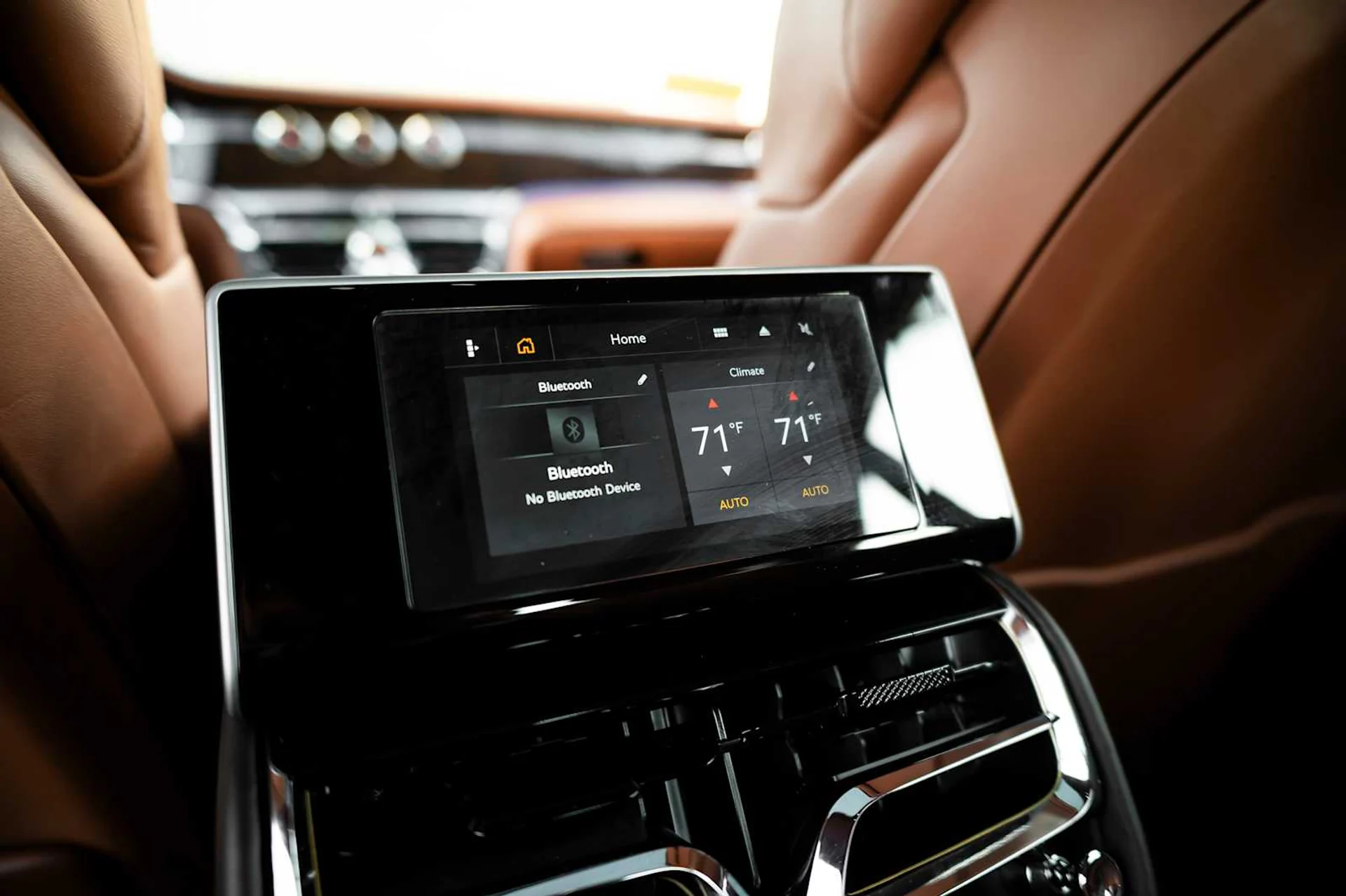 mph072_2229680857_fd631fa0521d07cddb39f686ea894891x_04faa74b62