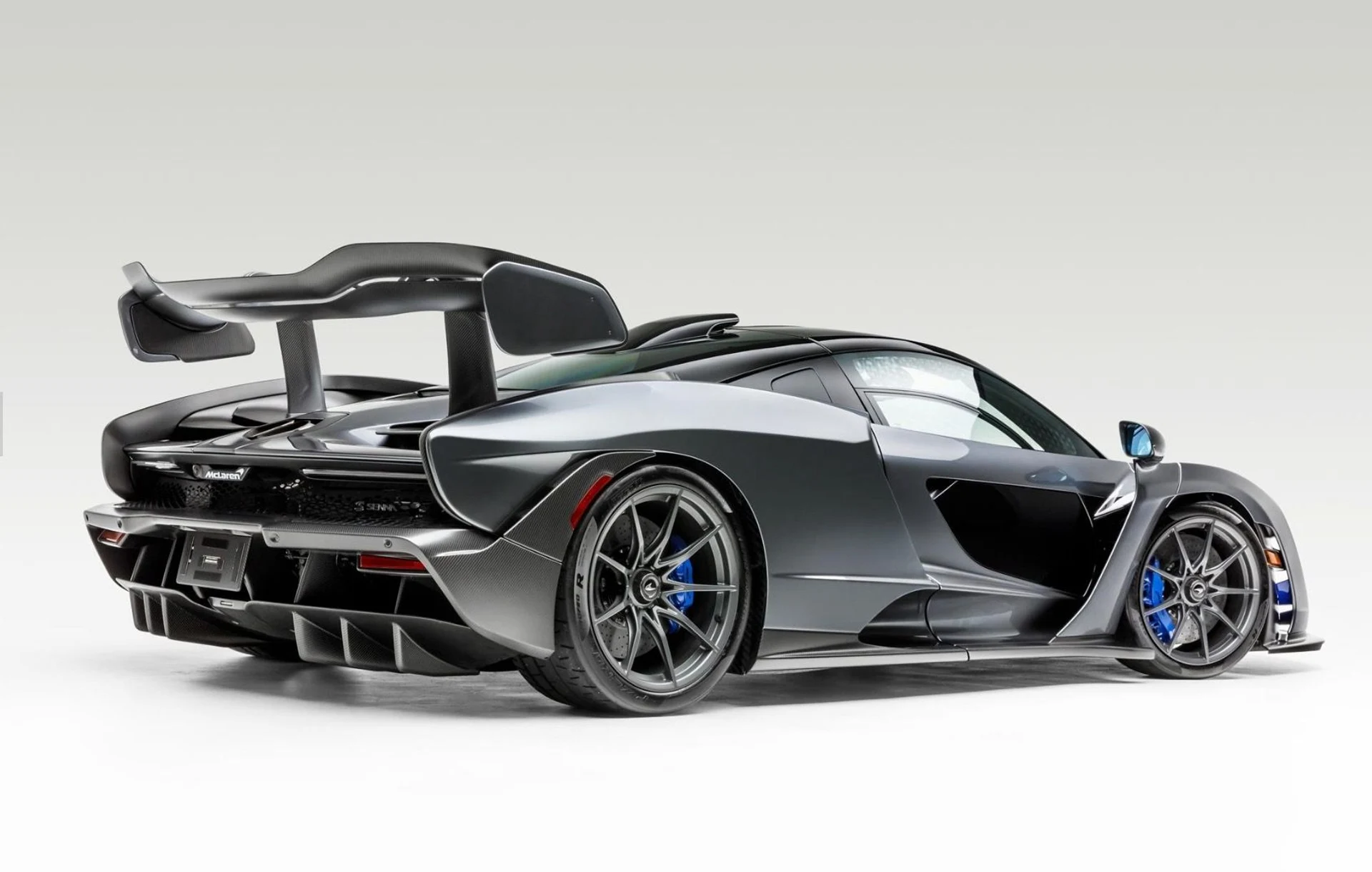 mph072_226482749_12200_p73_l_2382cb6746