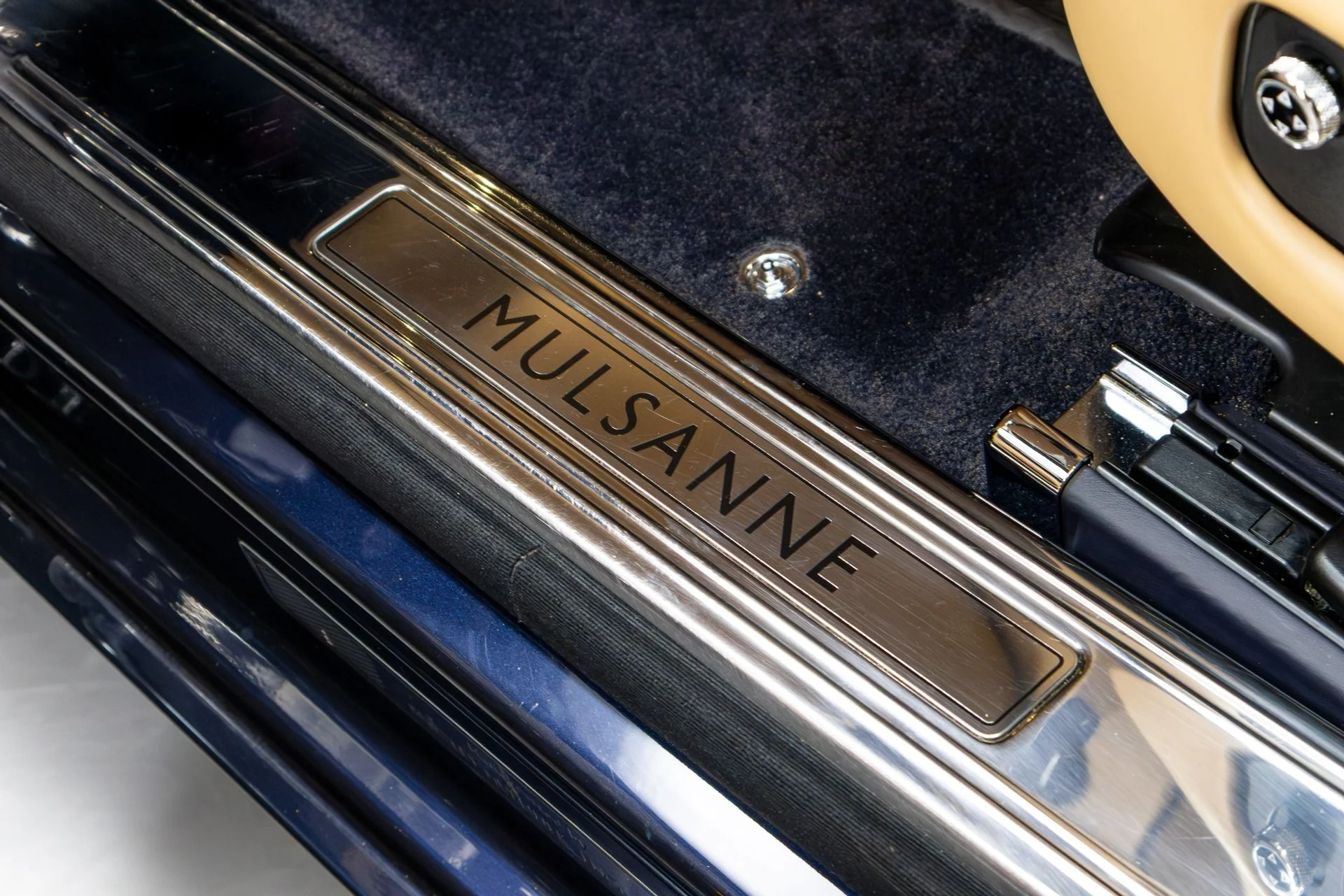 mph072_2288796218_Used_2017_Bentley_Mulsanne_1775514187_ce91269647