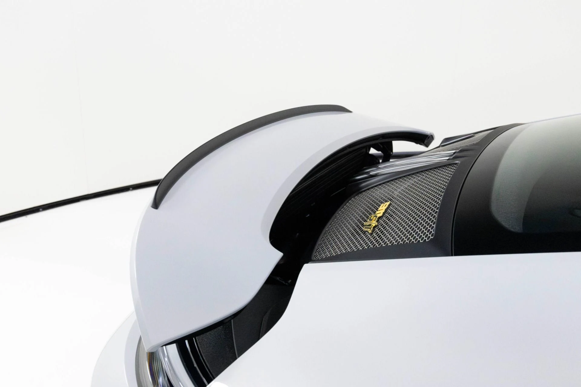 mph072_2386652903_Used_2024_Porsche_911_ST_1762299761_65f2487029