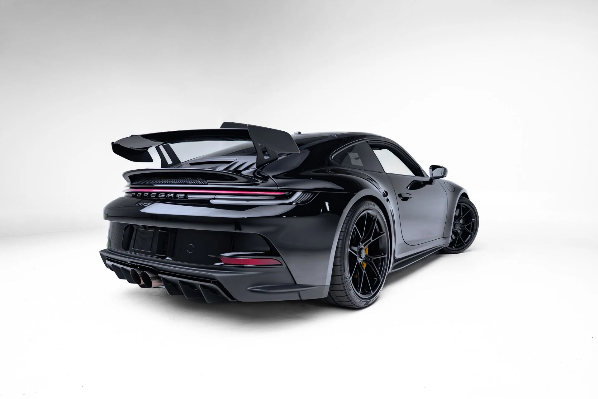 mph072_2437817235_Used_2022_Porsche_911_GT_3_1773417926_410ad74762