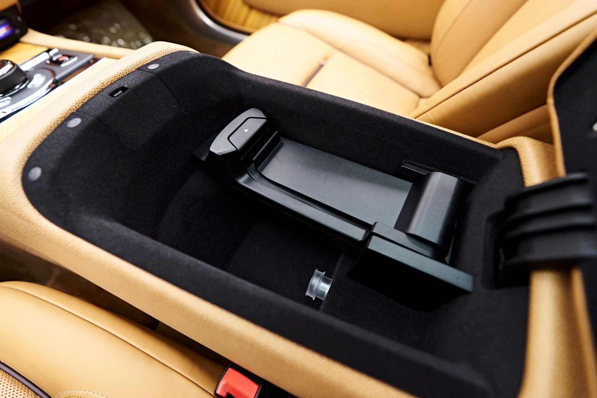 mph072_243784940_Used_2015_Rolls_Royce_Wraith_Base_1757113647_96235b5d69