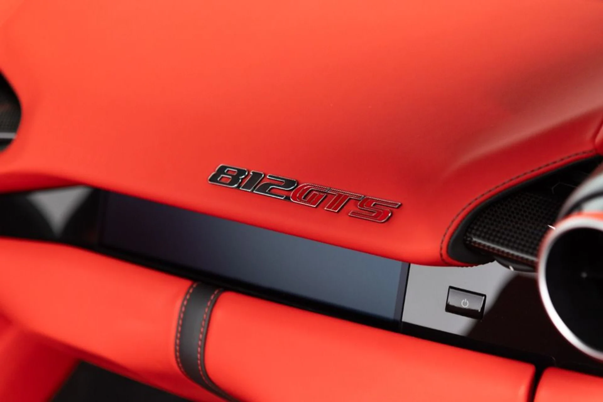 mph072_2758500574_Used_2023_Ferrari_812_GTS_fcb8df248f