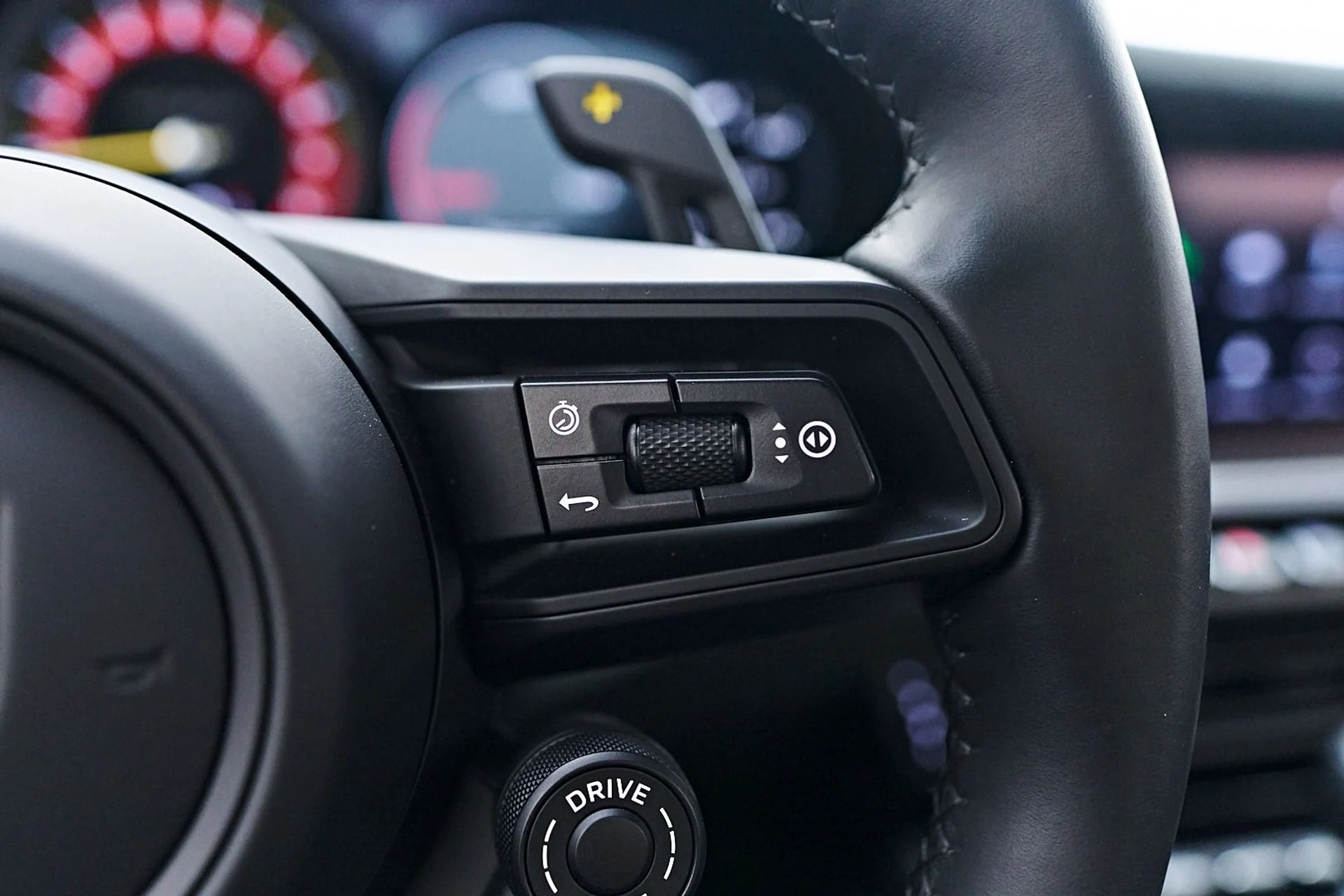 mph072_27708415_Used_2024_Porsche_911_GT_3_RS_1740854858_cdcb27f5c4