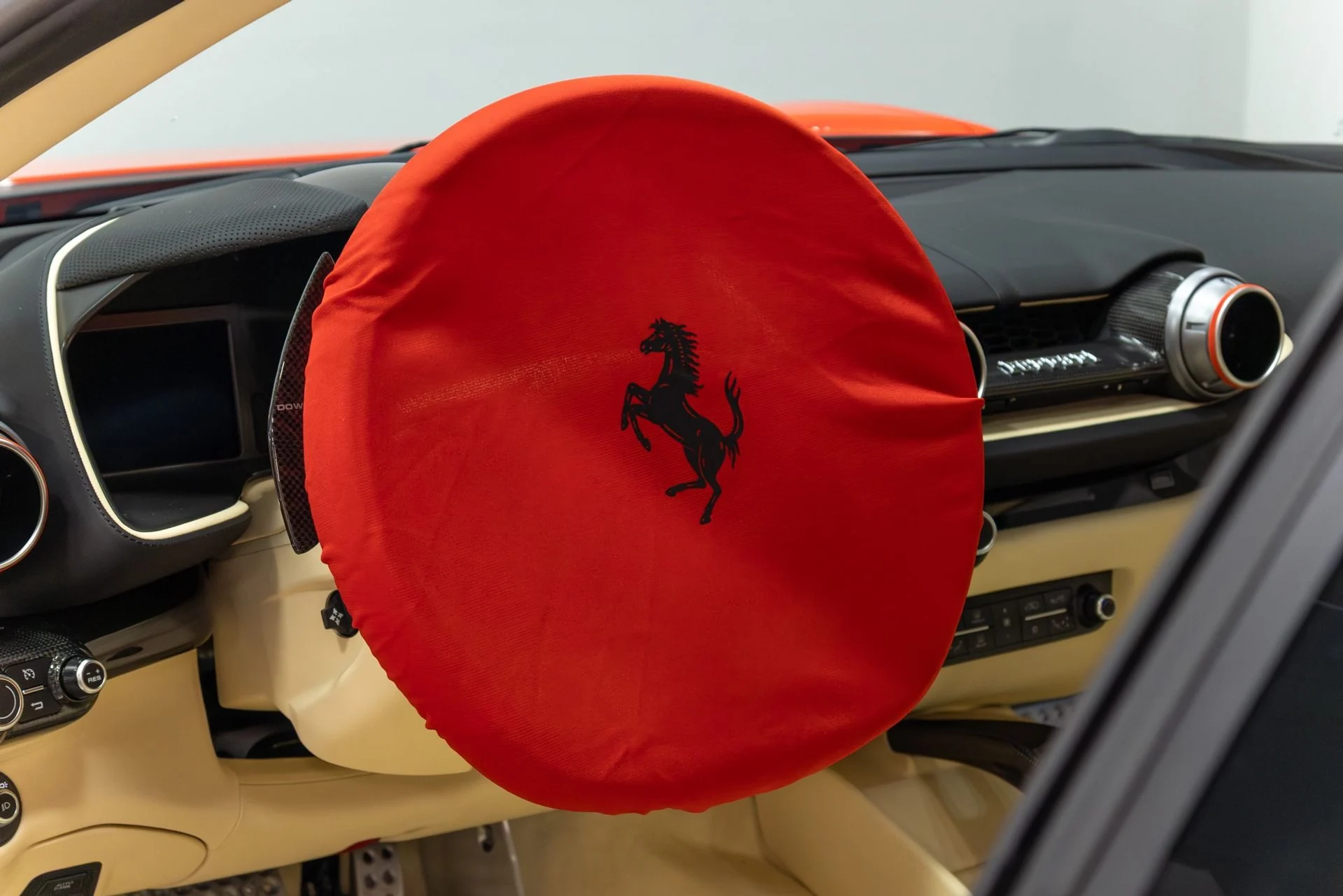 mph072_2771571919_Used_2018_Ferrari_812_Superfast_1763480061_bae5a3d1ce